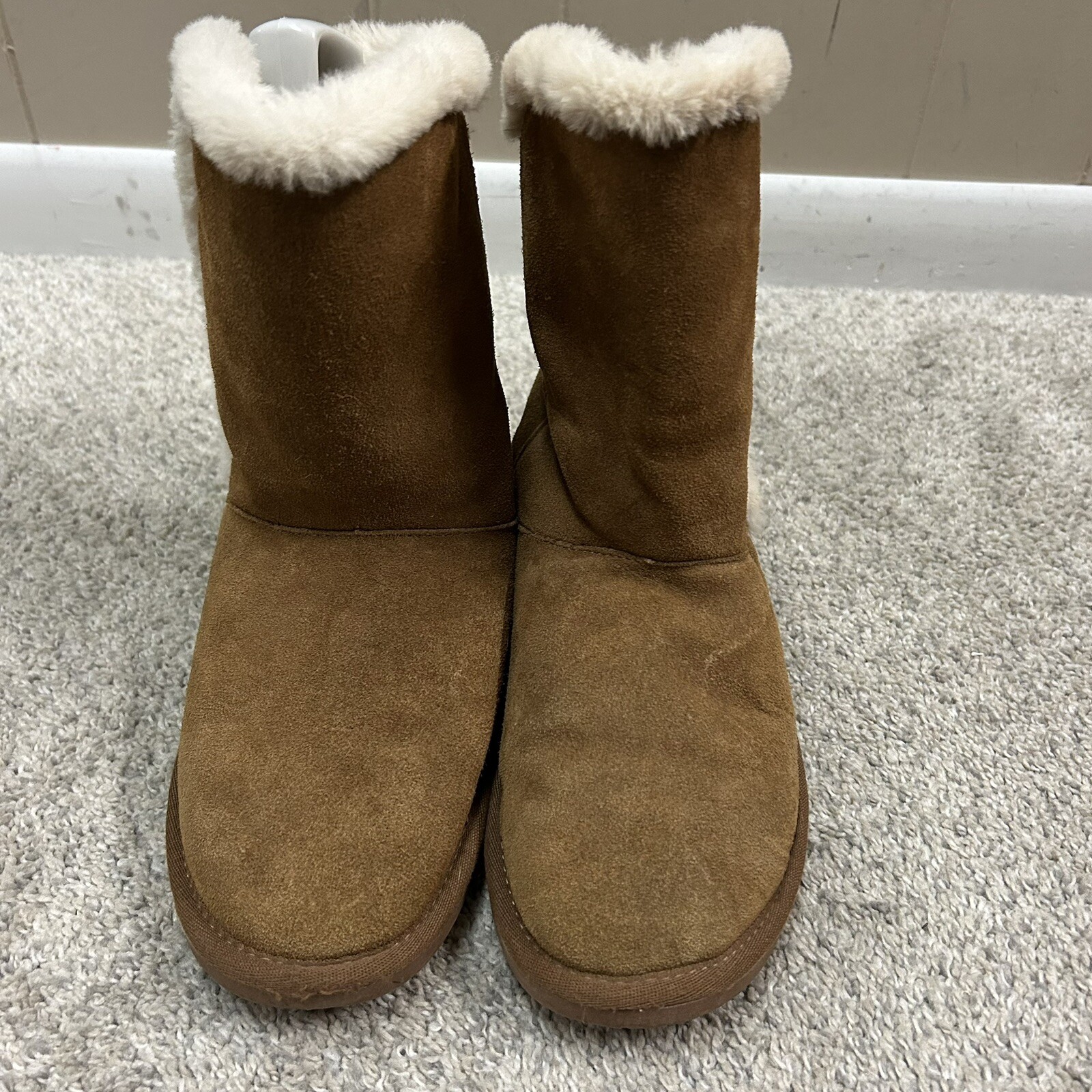Minnetonka Faux Suede Chestnut Brown Boots Women’s 8 Winter Fall