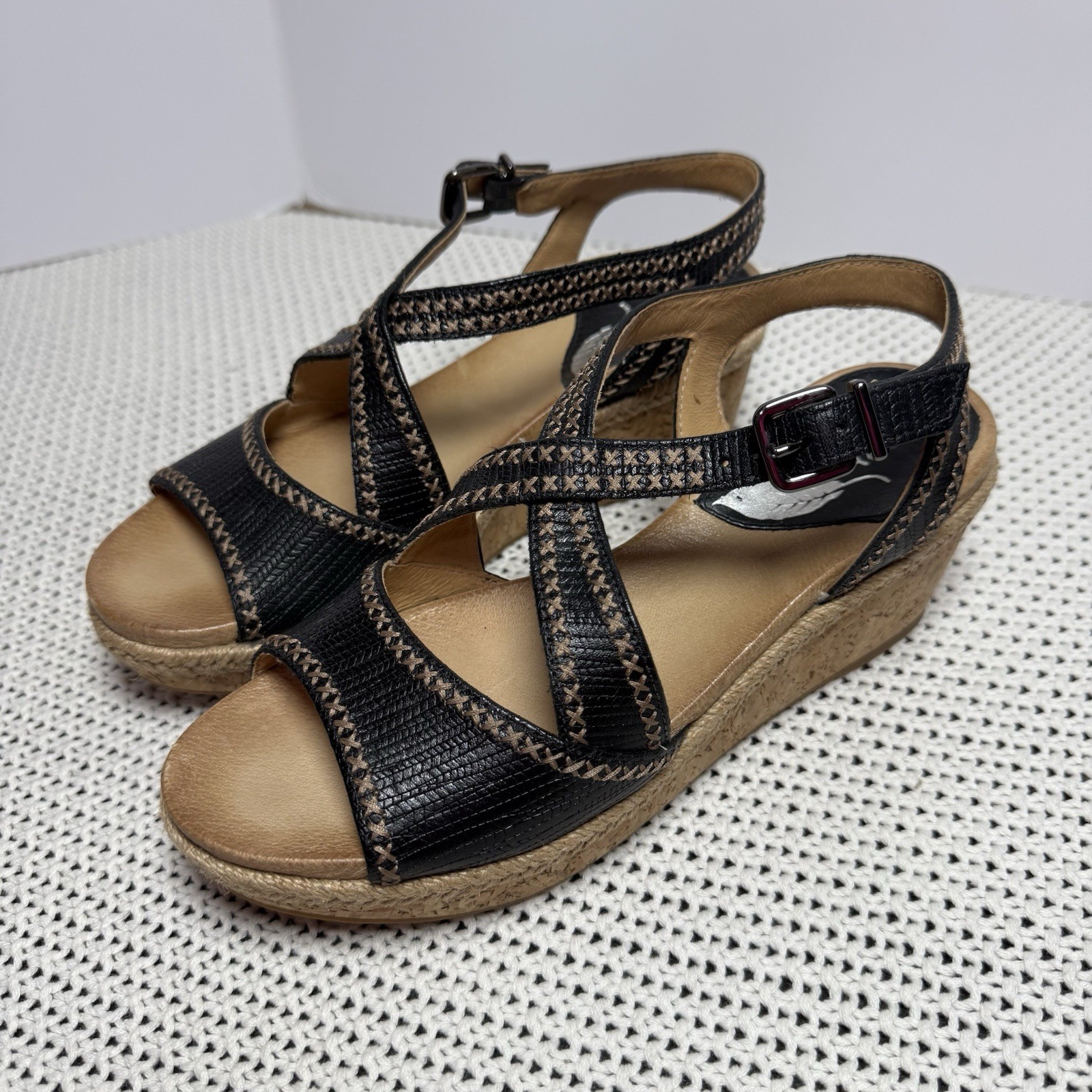 NURTURE Women 6.5 LILITHE Cork Wedge Sandals Heel Black Leather Stitch Platform