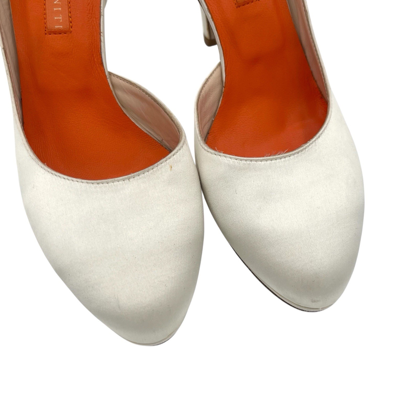 D. Lacquaniti white Satin d’Orsay Mary Jane heels Sz 37 Bridal Luxury Designer
