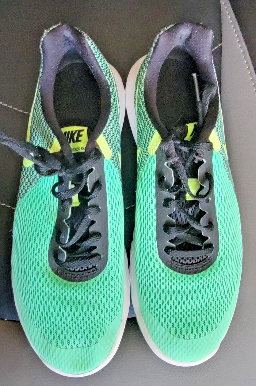 Nike Flex Experience RN 6 Womens Running Shoes Sz 8.5 M Neon Green 881805-300