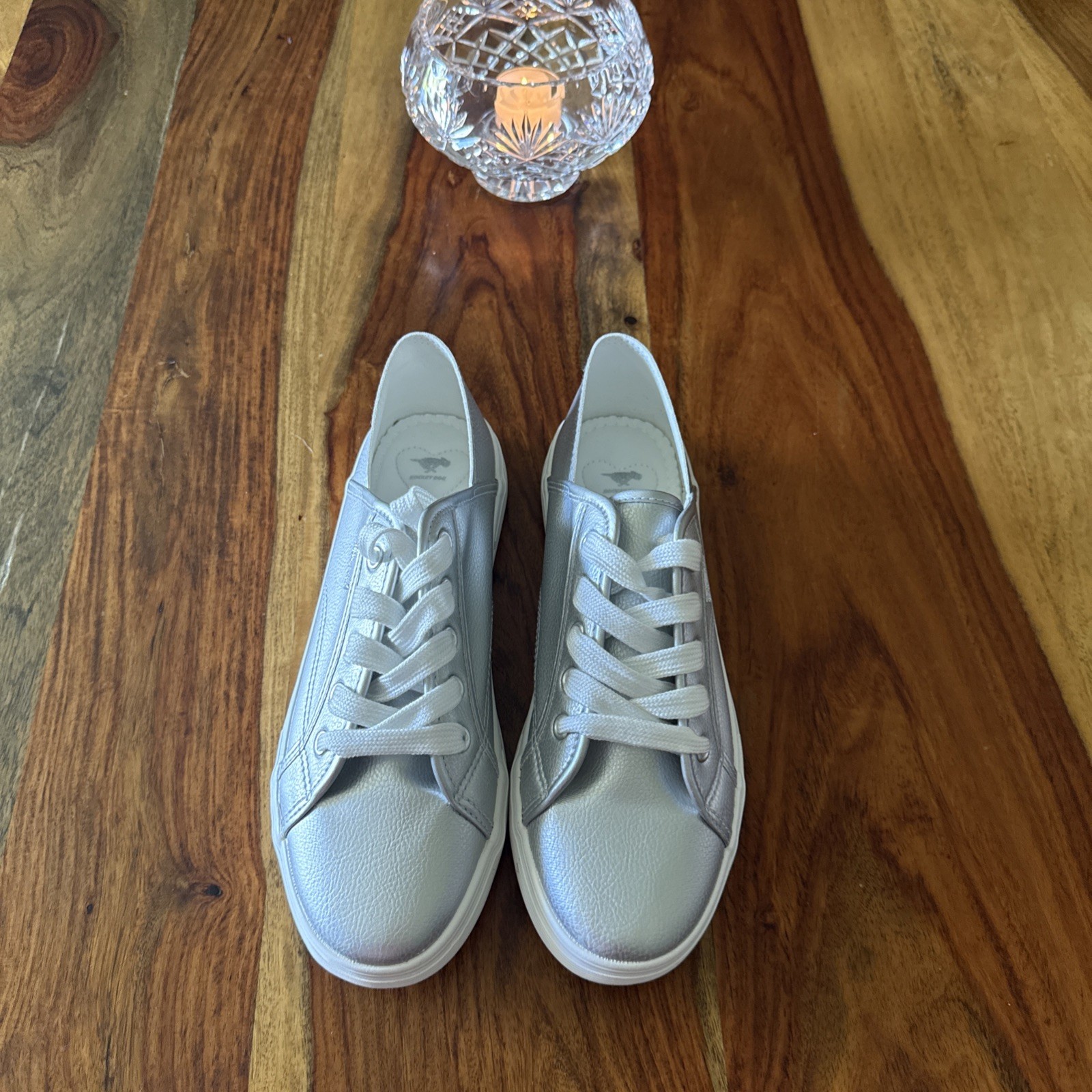 Women’s Rocket Dog Zandragy Silver Zandra Sporty PU Size 9M