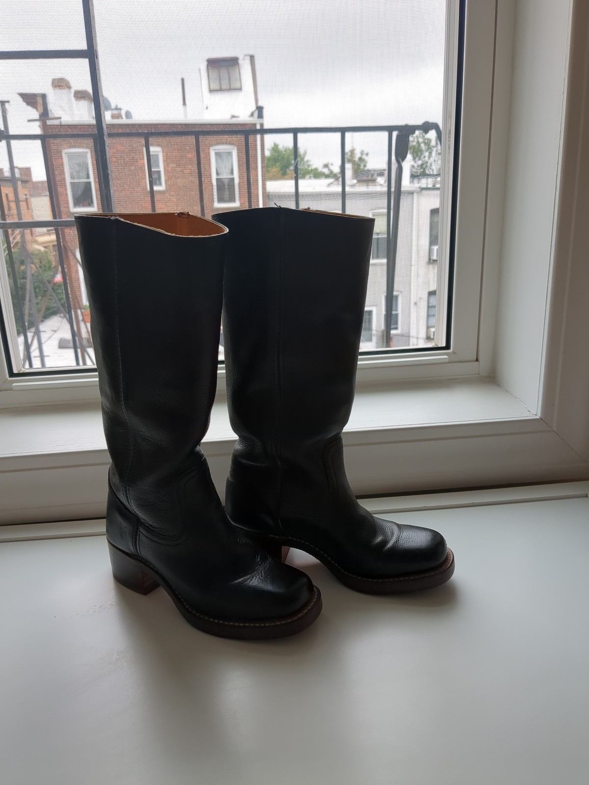 Vintage Frye 14L Campus leather boots women size 6 – excellent condition