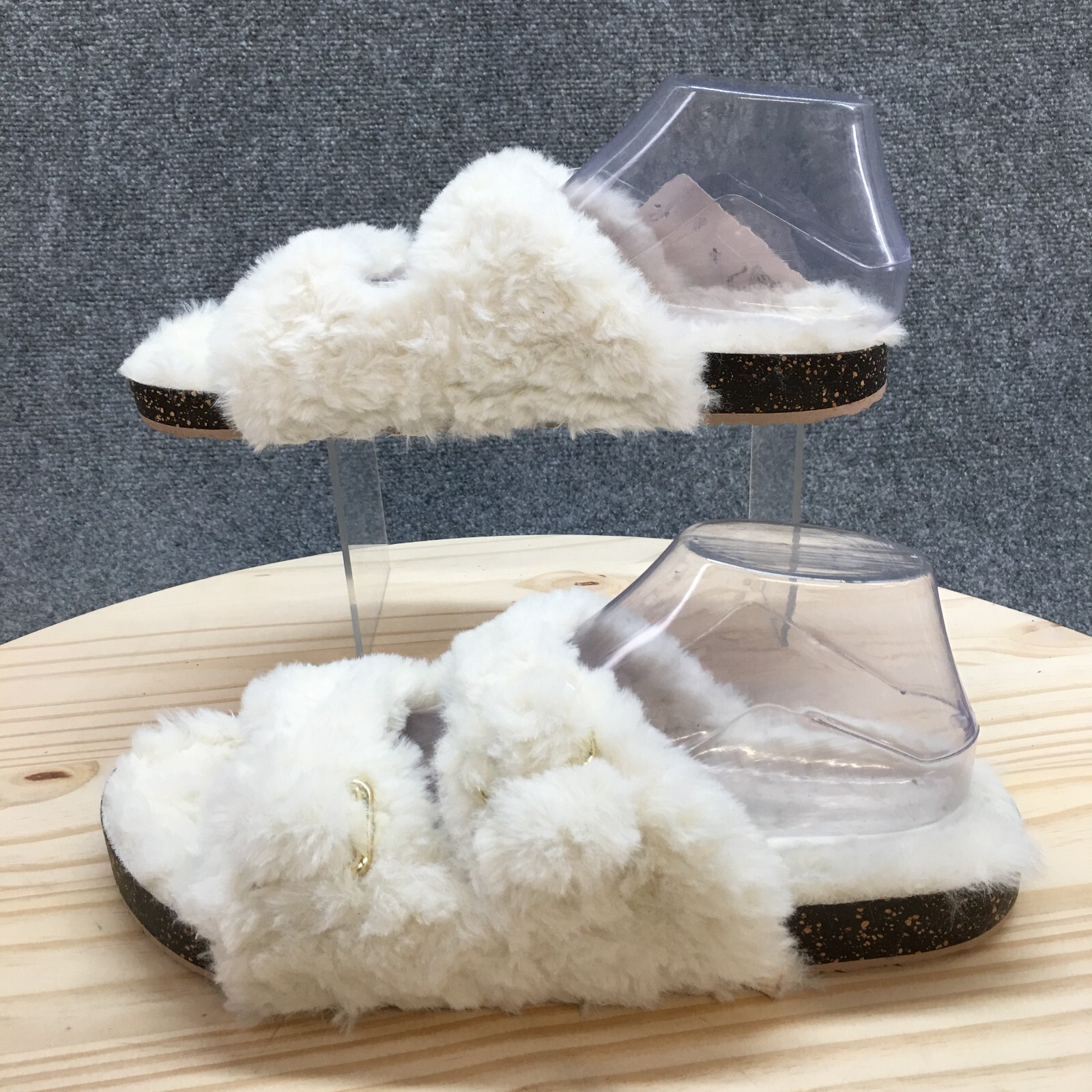 Secret Treasures Slippers Womens 11 Luxe Slip On Slide White Faux Fur Casual NEW