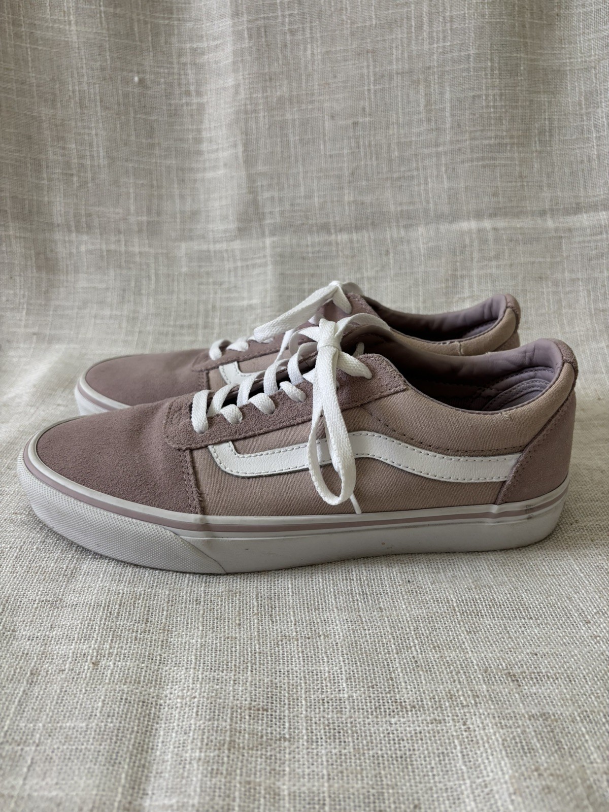Vans Old Skool Suede & Canvas Low Top Sneakers Pink White 9