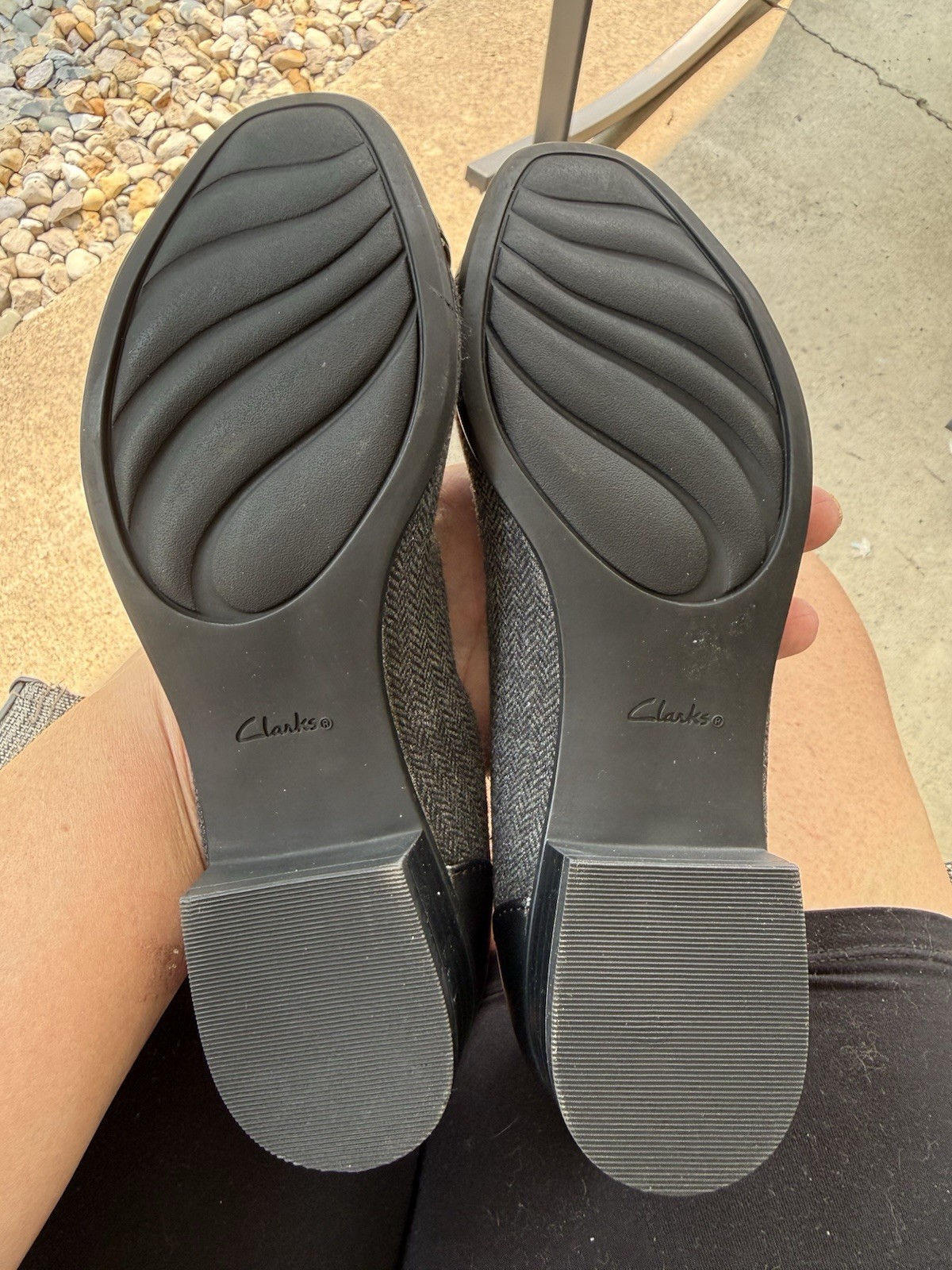 Clarks Collection Women’s Herringbone Cap Toe Slip-On Ballet Flats 6.5