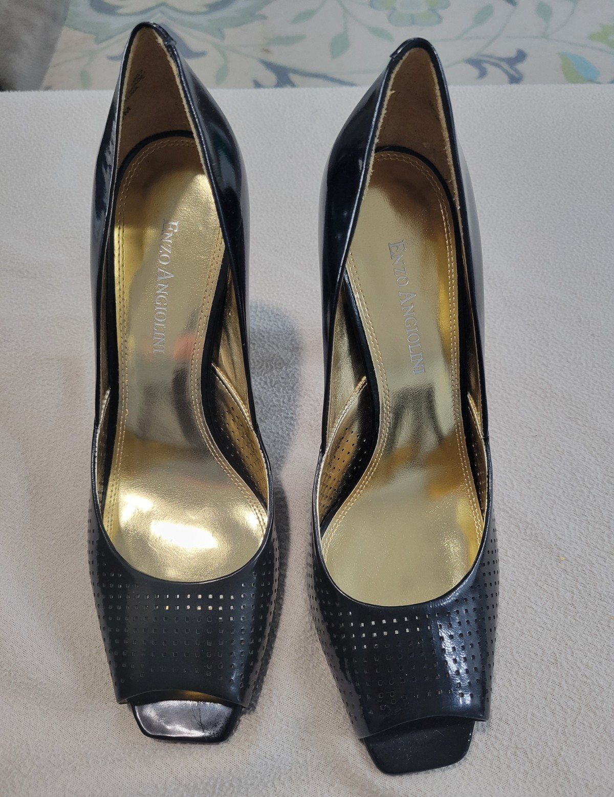 Enzo Angiolini Women’s Black Patent Leather Peep Toe Pumps US 7.5 M