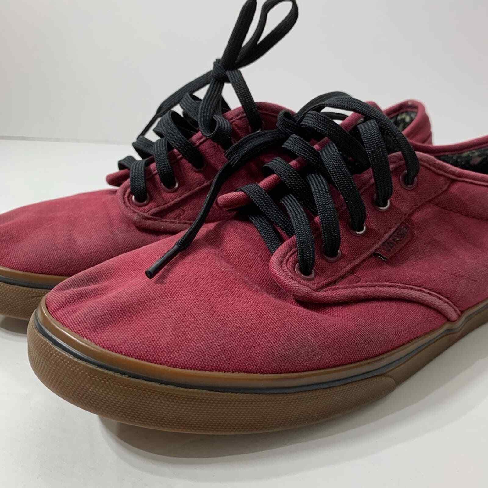 Vans Sneakers Cute and Comfy Burgundy and Black Size 8