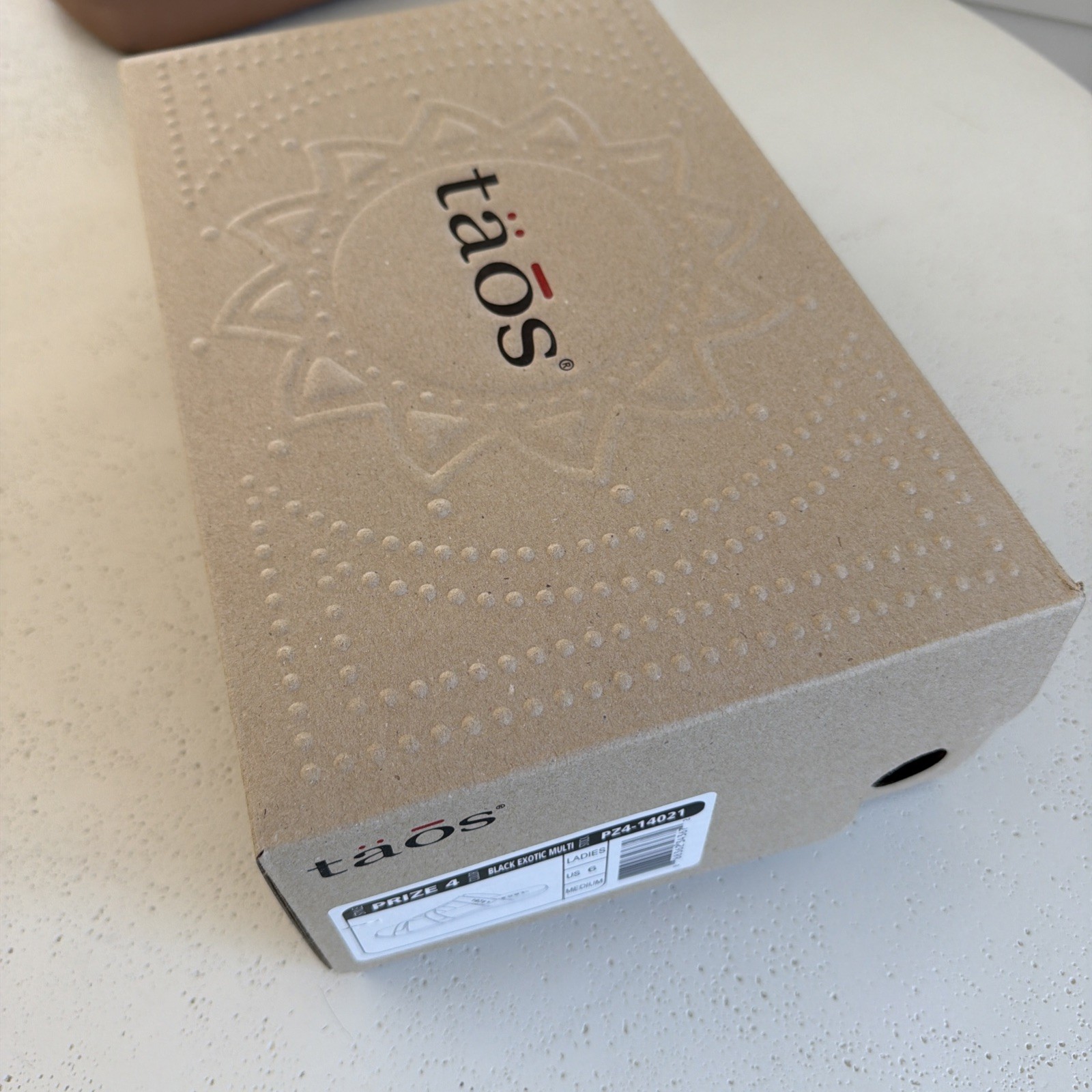 Taos Prize 4 Size 6 BRAND NEW in Box Exotic Black Leather