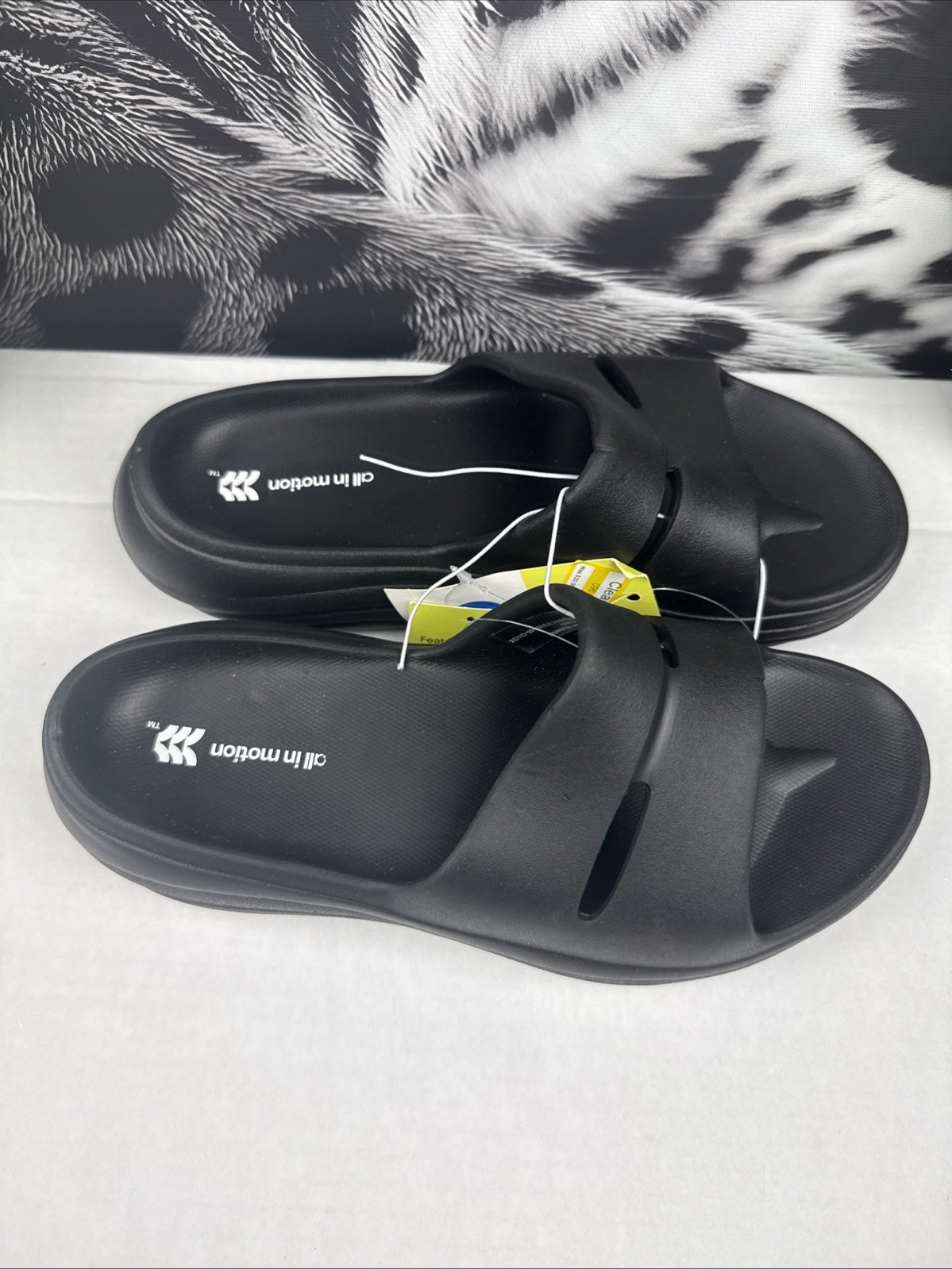 Women’s Black Slide Sandals Size 7 Lightweight Comfort Slip-On Casual Sandals