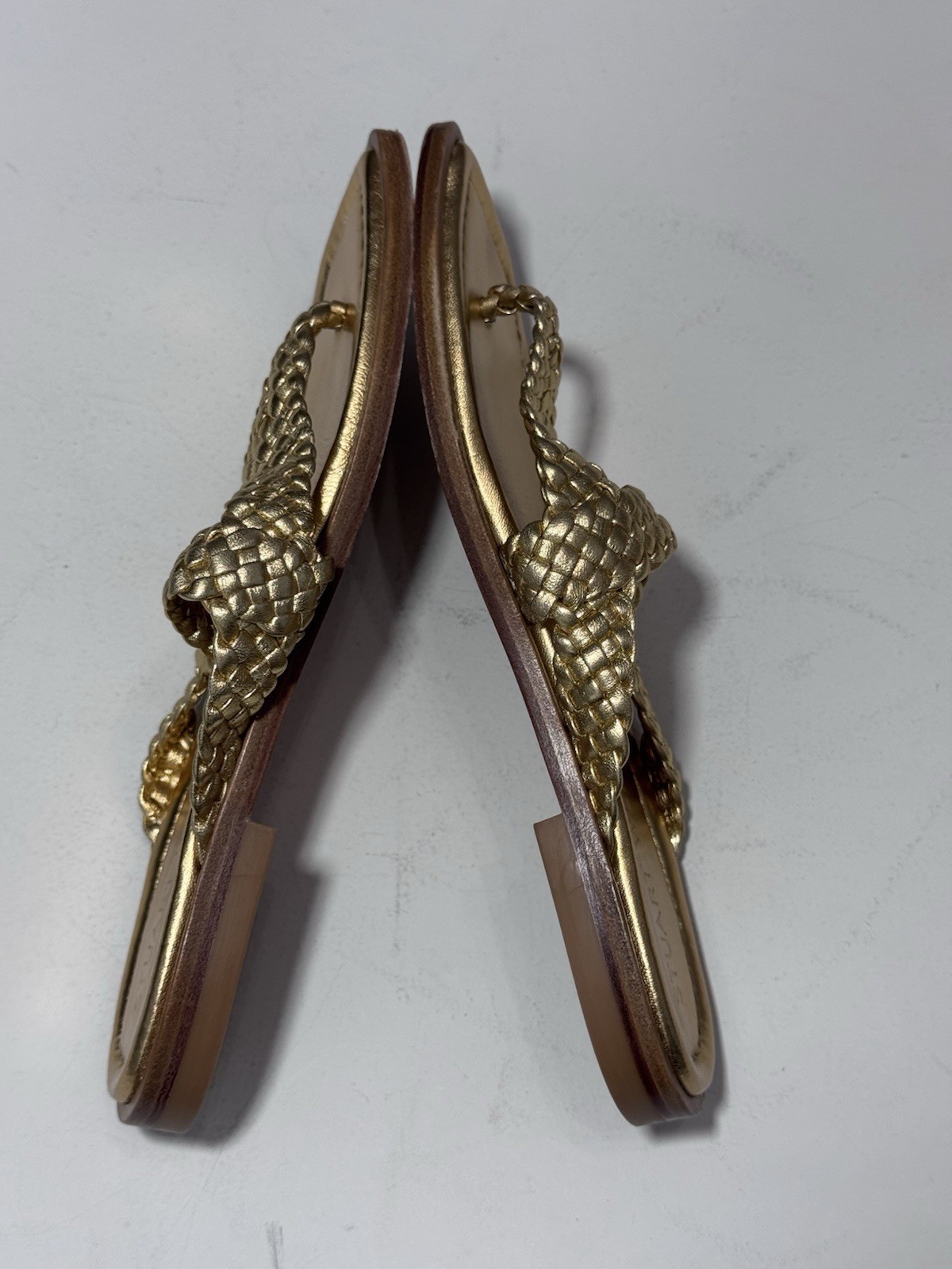 Stuart Weitzman Gold Braided Thong Sandals 9 AA EU 39.5 Leather Flats