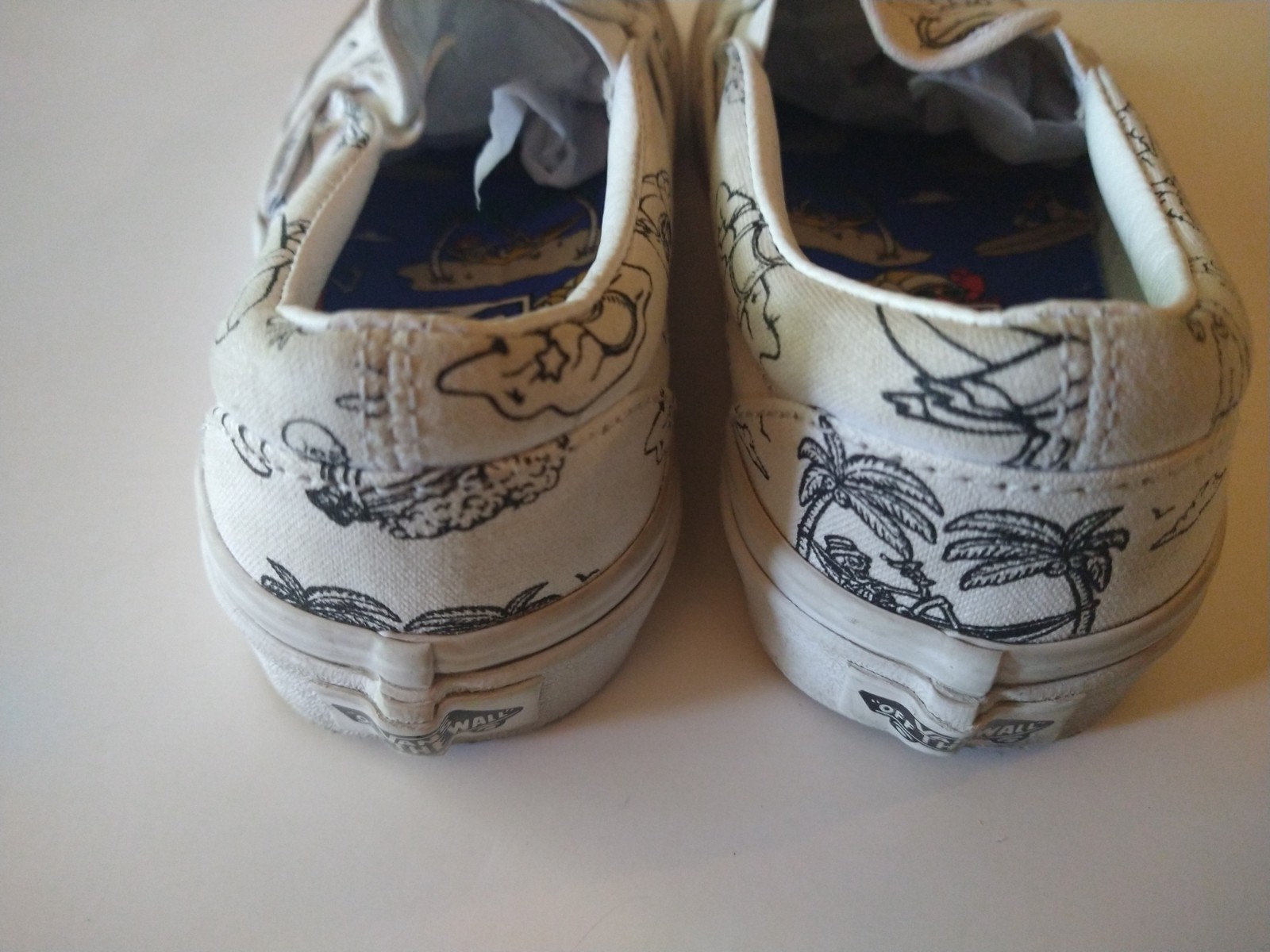 Vans Shoes Women’s Size 5 Men’s 3.5 White Slip On Low Tide Beach Skate Bmx