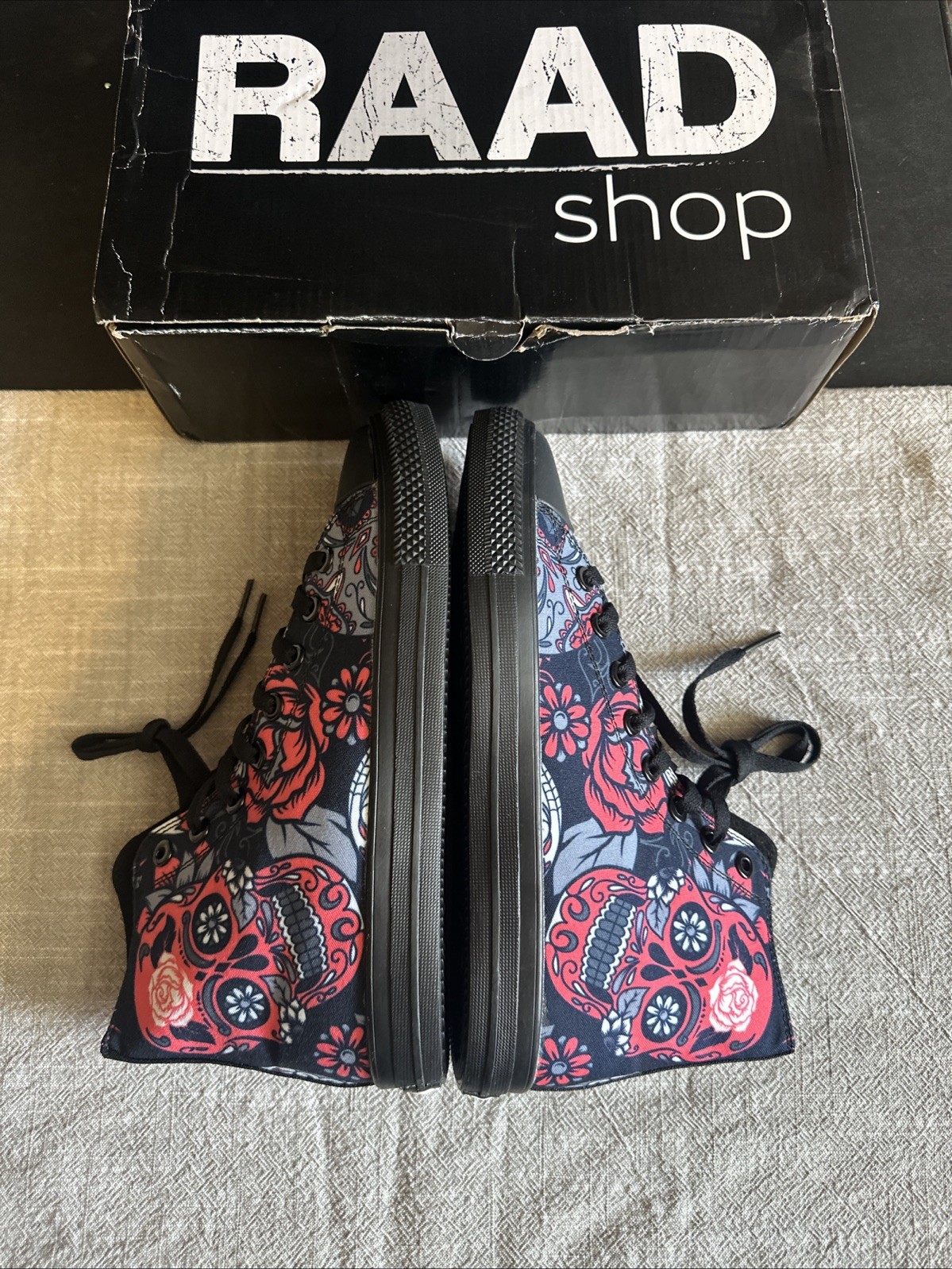 RAAD Sugar Skull Pattern Black And Pink High Top Sneakers New In Box