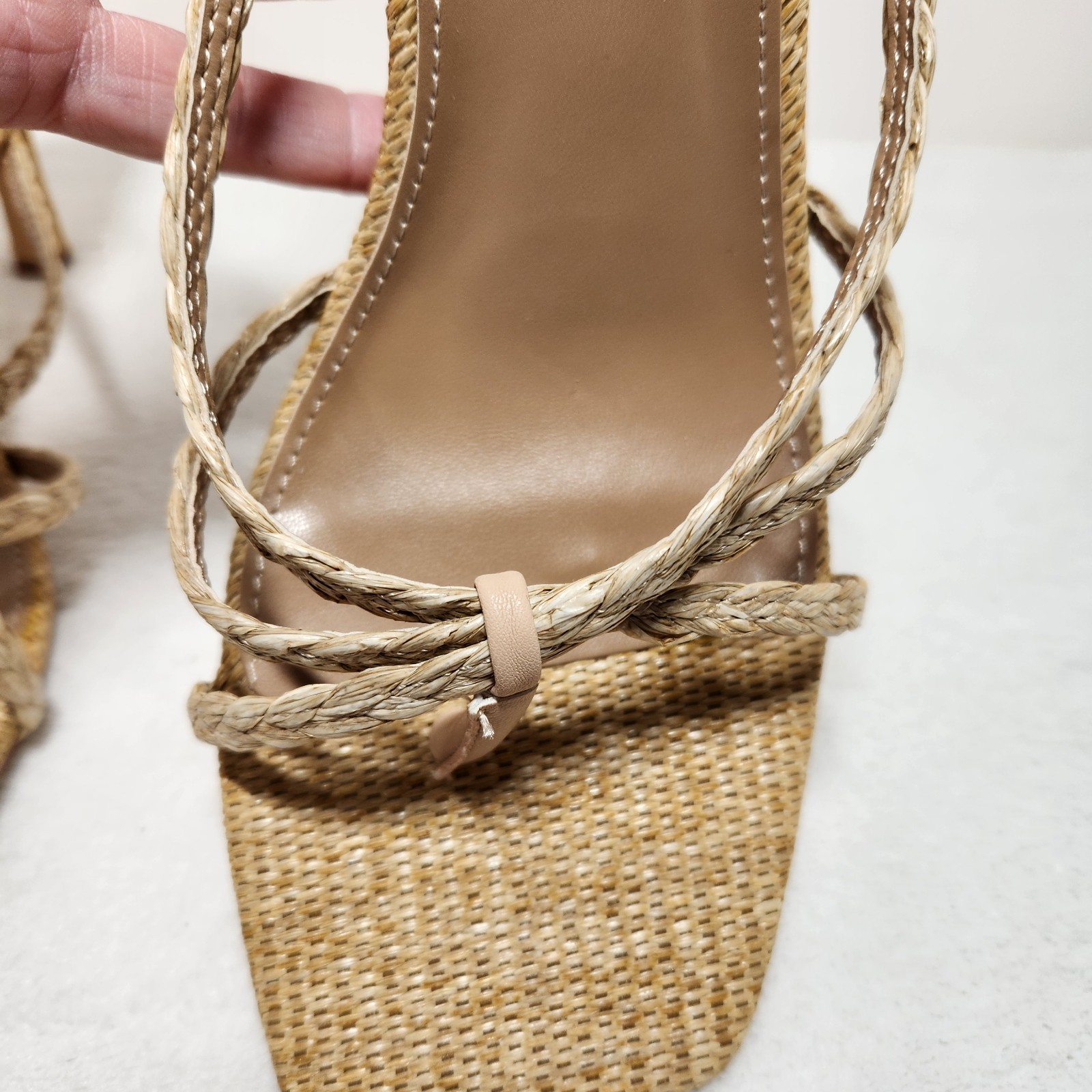 Women’s DV Dolce Vita Zini Strappy Stiletto Heel Dress Sandals Raffia Size 9.5