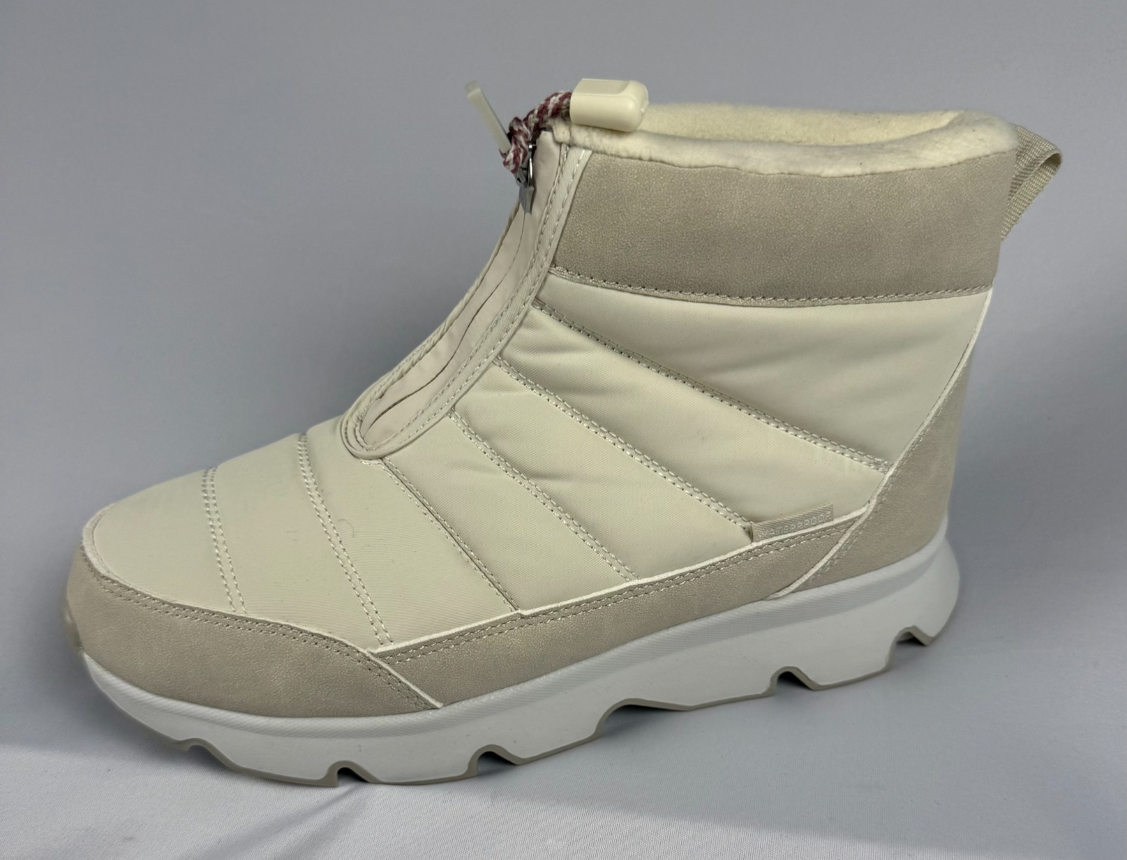 Magellan Outdoors Womens 8B Waterproof Winter Snow Boots Cream Ivory Zip New