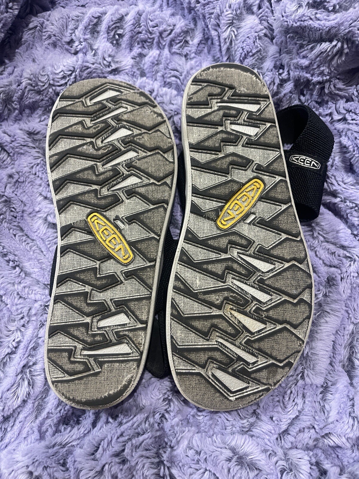 KEEN Elle Backstrap Sandals Women’s Black Travel eco-Friendly Comfort Sz 7.5