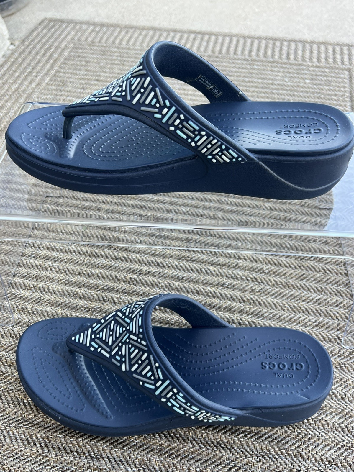 CROCS Dual Comfort Monterey Diamante Wedge Navy Blue Flip Flops Women’s Sz 11