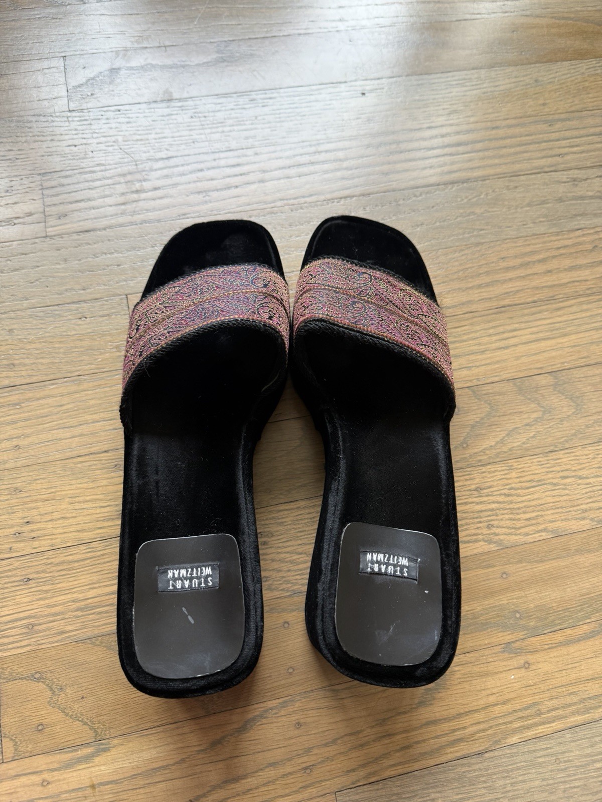Stuart Weitzman Black Red Paisley Velvet Textile Upper Slides Sandals sz 10