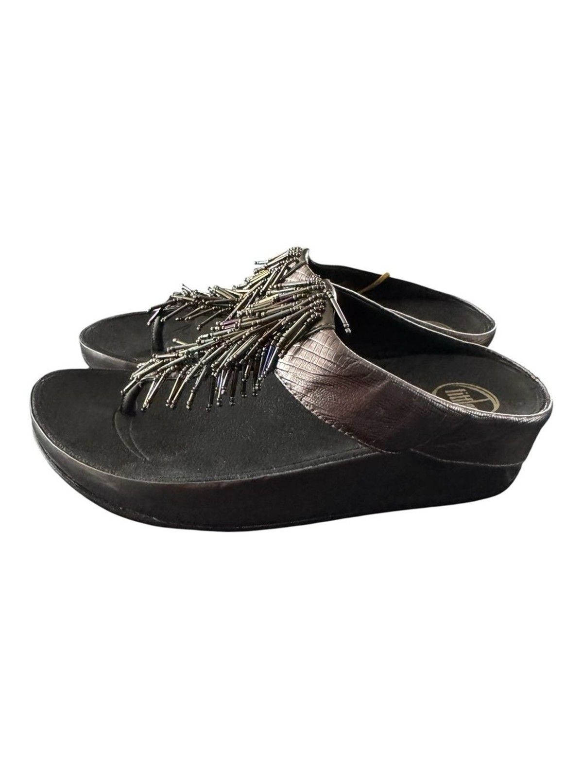 FitFlop Women’s Size 7 Rumba Beaded Toe Post Wedge Metallic Sandal