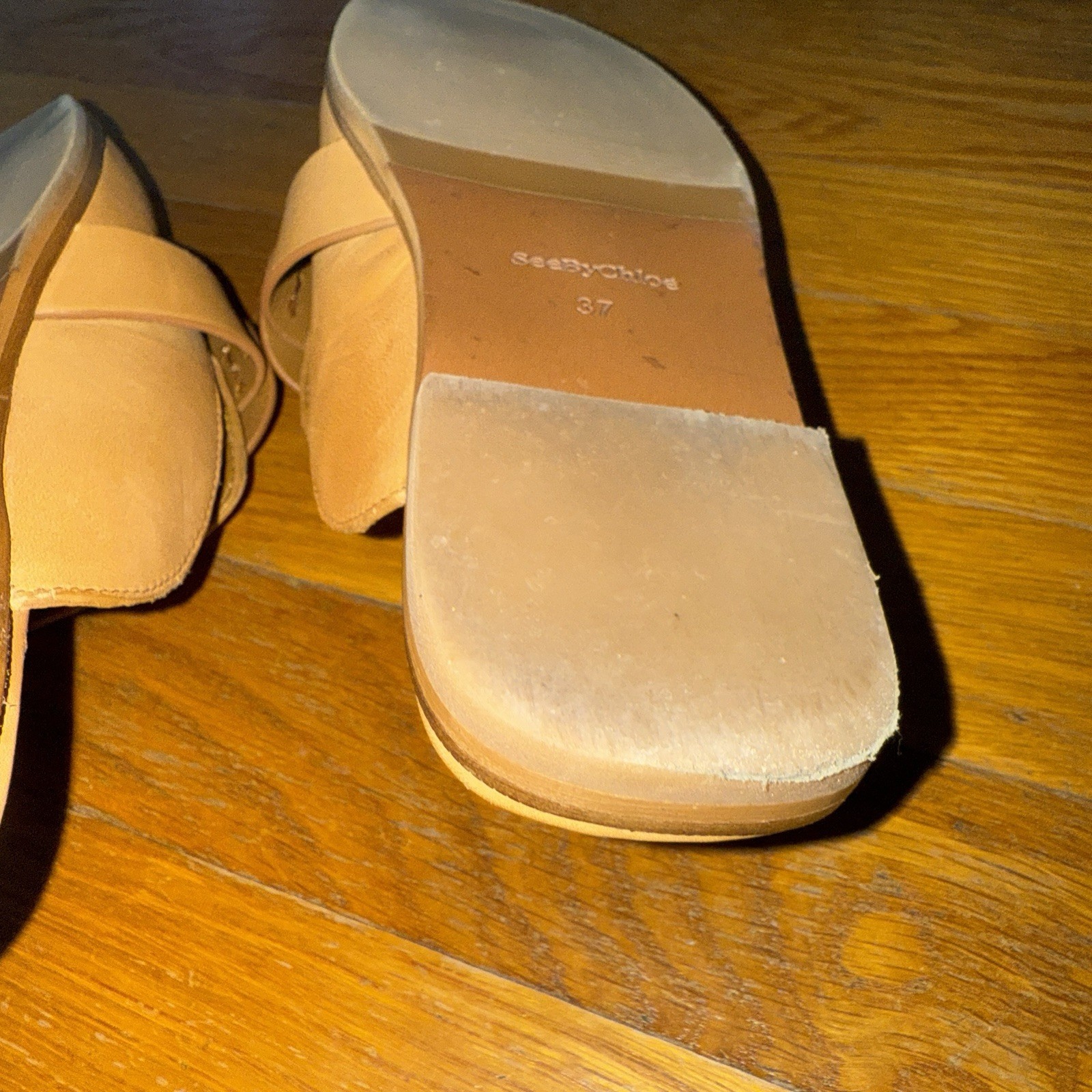 See By Chloe Shoes Womens Size 37 US 7 Chany Leather Mules Tan Slip Ons Calfskin