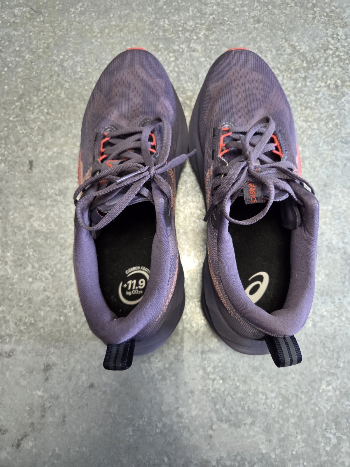 Asics Novablast 5 In Grey/Purple/Coral Reef Womens Size 9.5/ Mens Size 8