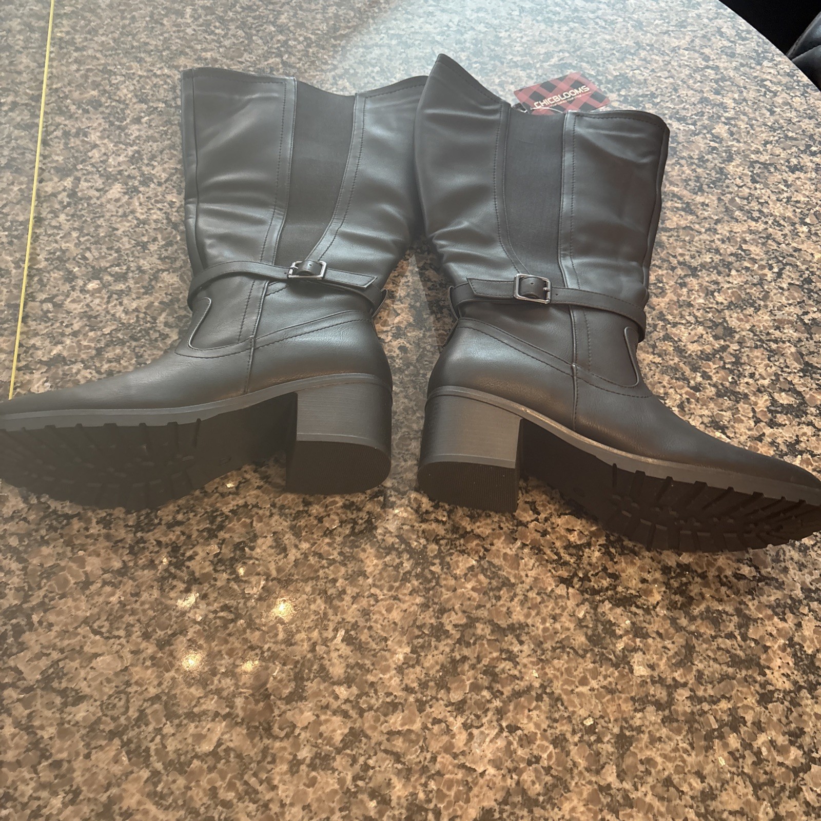 CHICBLOOMS ladies size 10 black wide calf boot