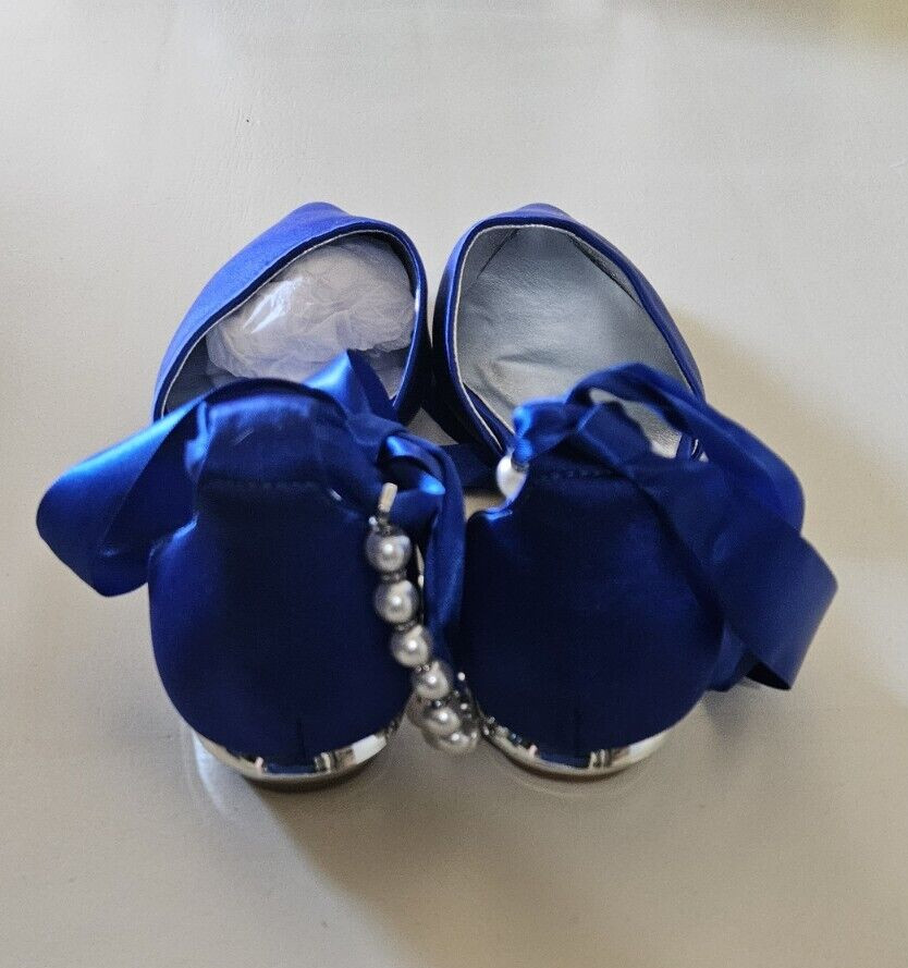 Royal Blue Wedding Closed Toe Woman’s Flats Size 40/8.5 with Pearls Flats