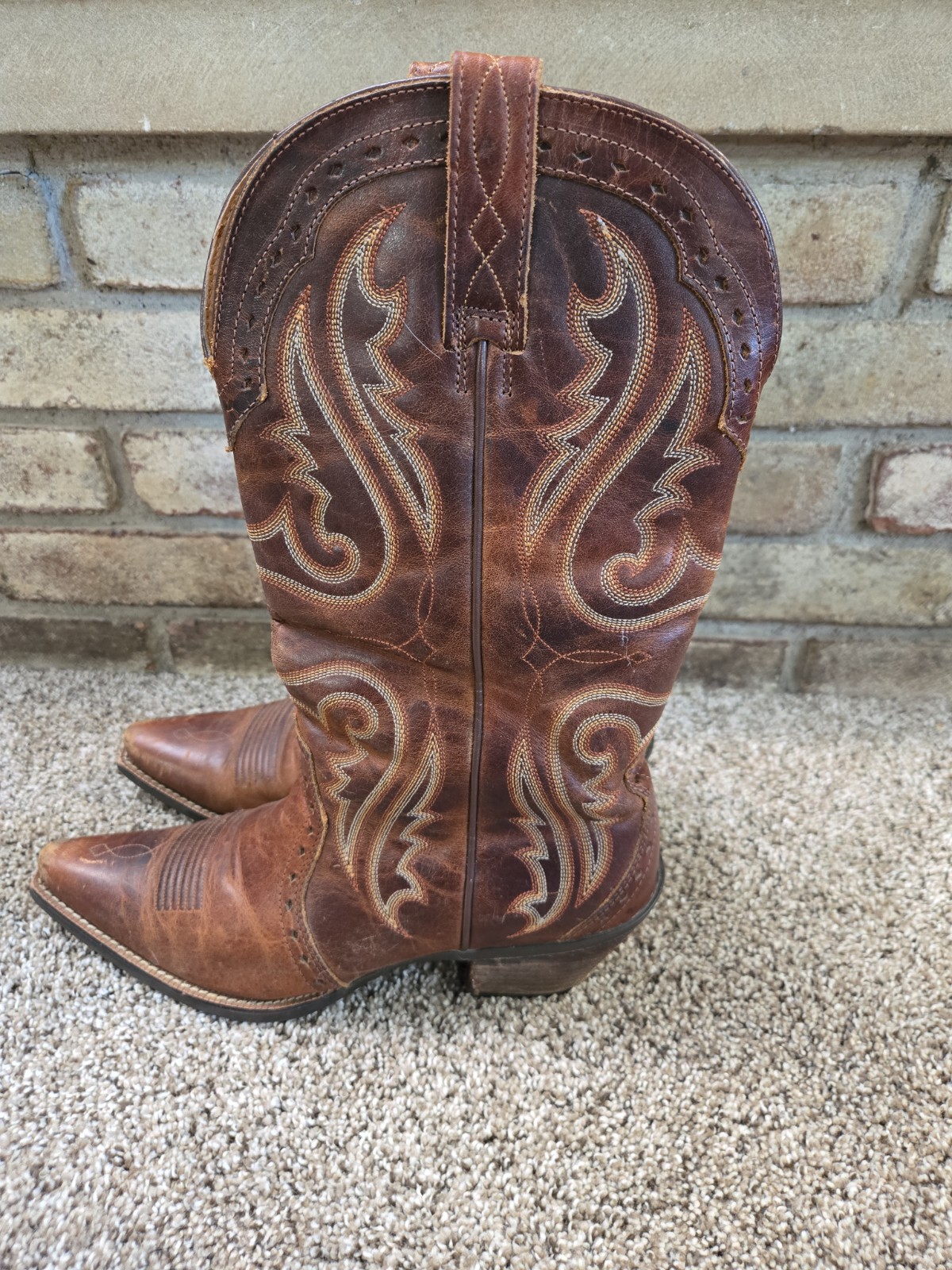 Ariat ATS Brown Leather Western Cowboy Boots Womans Sz 9.5B 10005908 Snip Toe