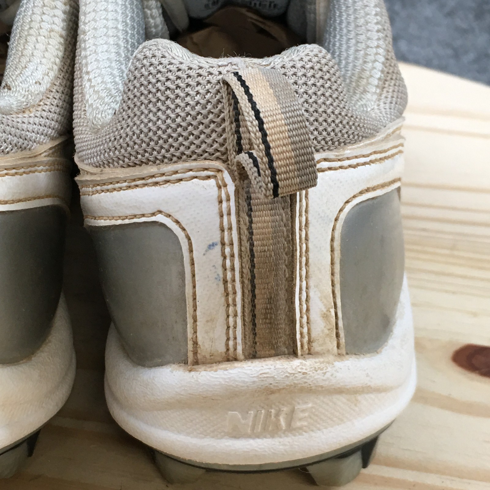 Vintage Nike Shoes Womens 9 Speedlax Lacrosse Cleats White Low Top 334097-013