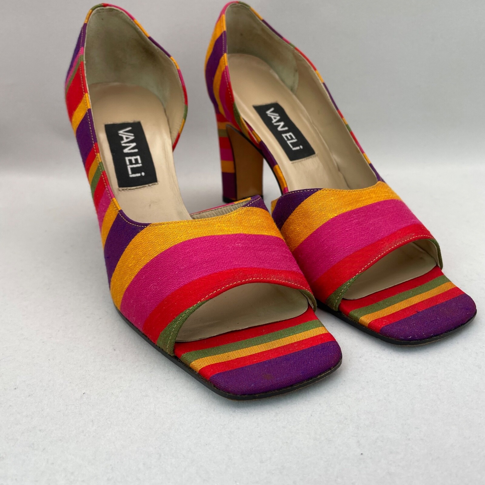Vintage Vaneli D’Orsay Open Toe Striped Fabric Heels Vero Cuoio 3 1/4″ Heel 8 M