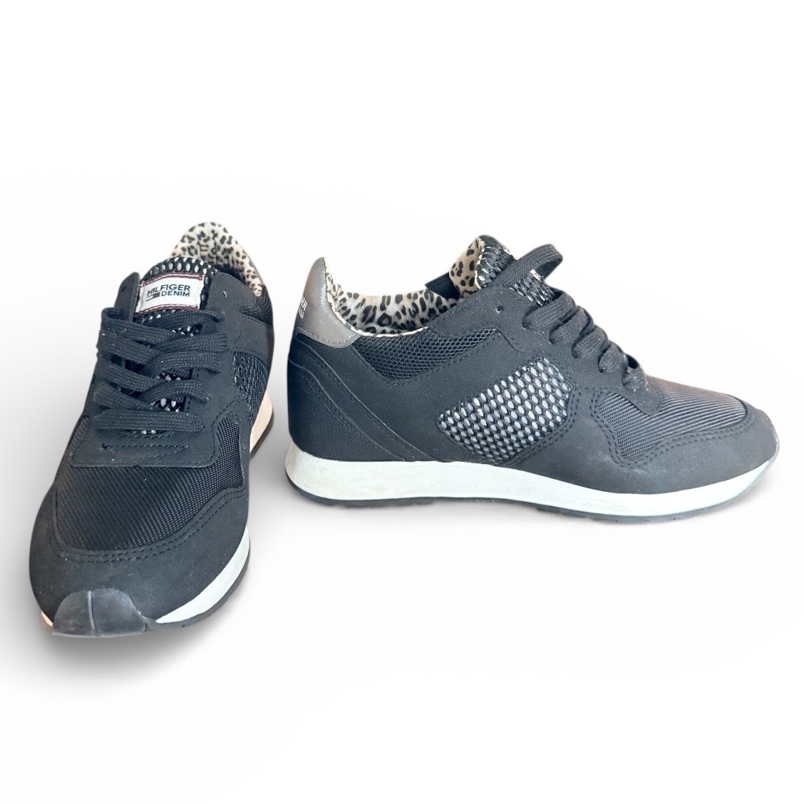 Tommy Hilfiger Denim Women Black Leopard Print Lined Athletic Sneakers Size 8.5