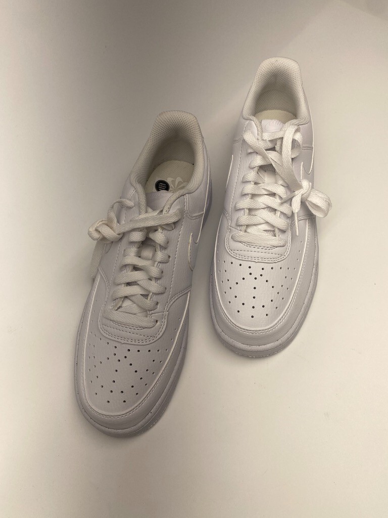Nike Womens Court Vision Low NN Triple White Sneaker Sz 10