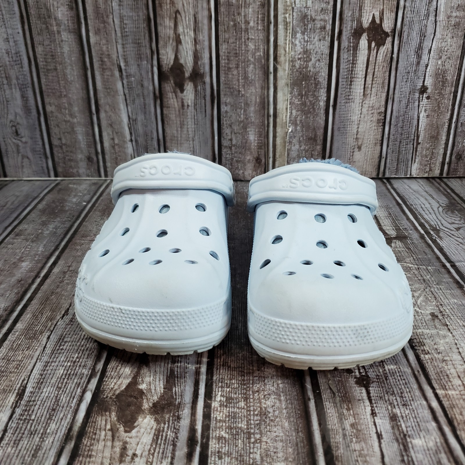 Crocs Unisex Baya Lined Faux Fur Strap Clogs Shoes Light Blue Women’s 8 Men’s 6
