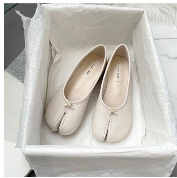Womens Fashion Tabi Split Toe Slip On Ballerinas Ballet Flat Shoes 2024
