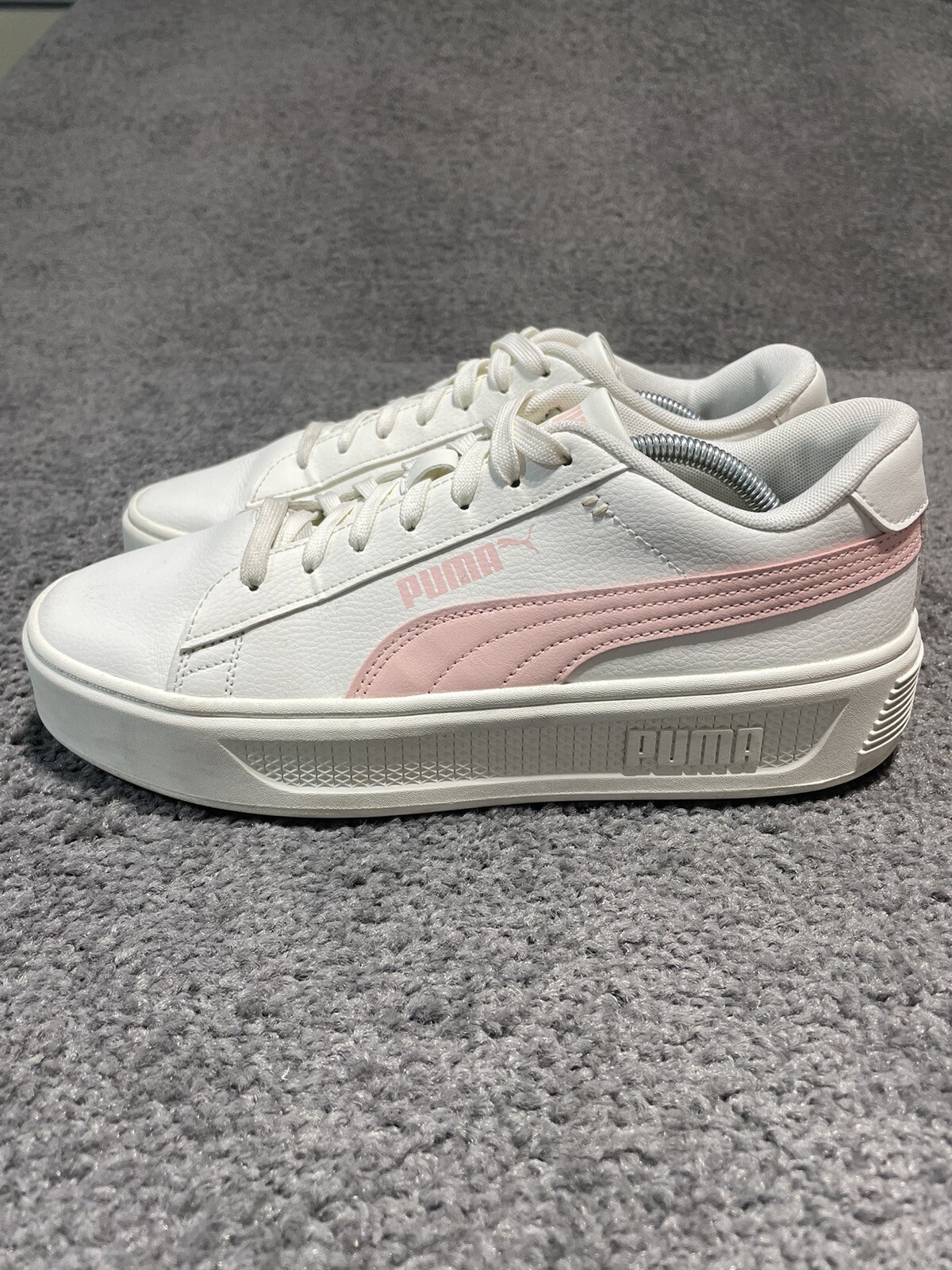PUMA Womens Smash Platform V3 White Pink Sneaker Size 7 Pickleball Tennis Casual