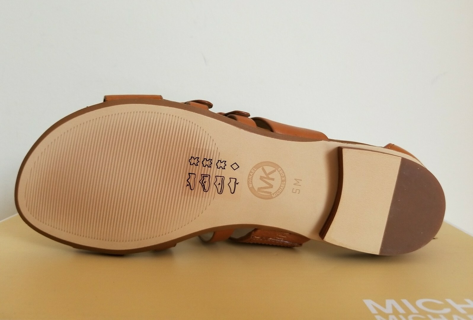 Michael KORS WINSTON LUGGAGE GOLD MK LOGO ZIPPER BUCKLE CAGE US 7 8 I LOVE SHOES