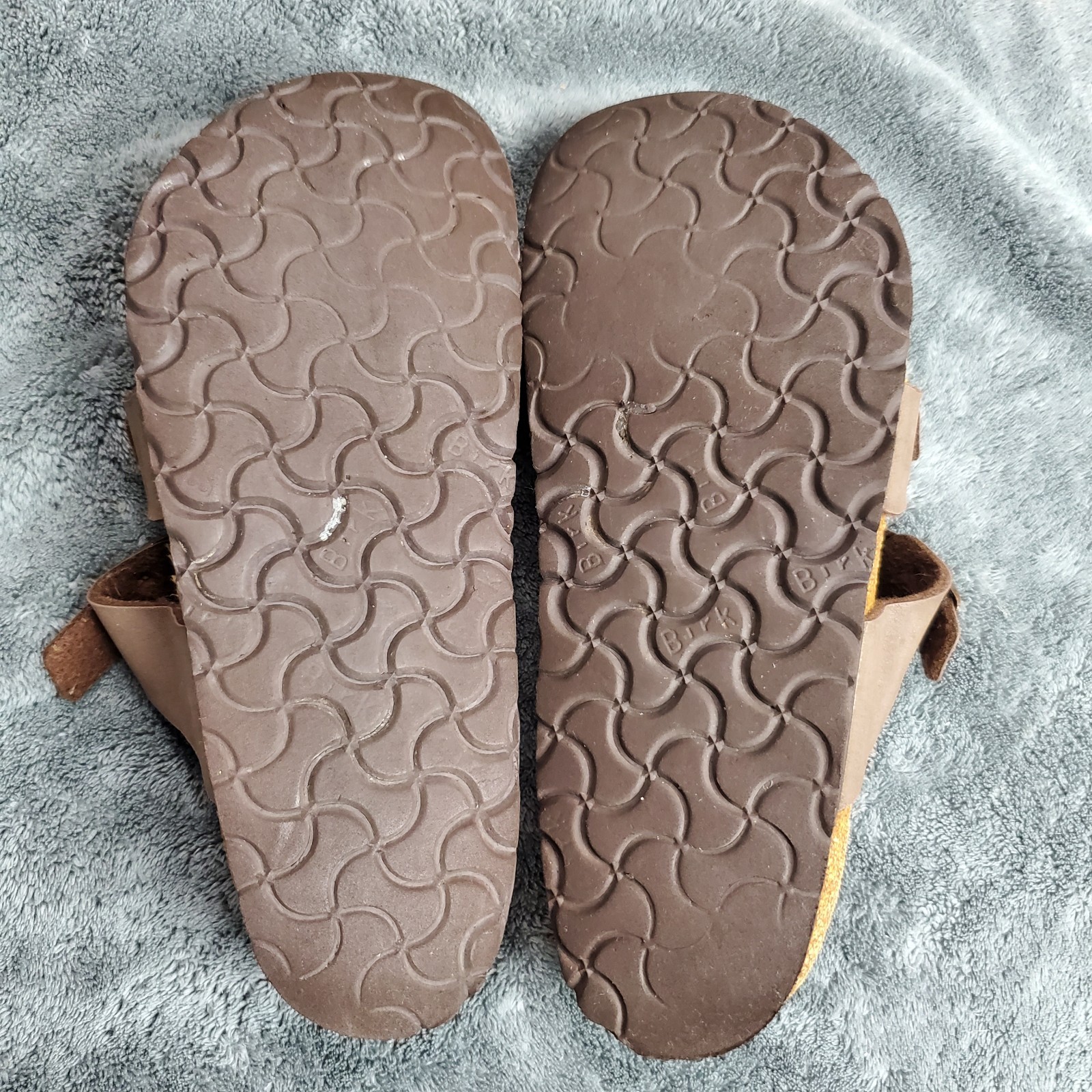 Birkenstock Mayari Sandals Womens 7 EU 38 Brown Slip On Preppy Vacation Sandal