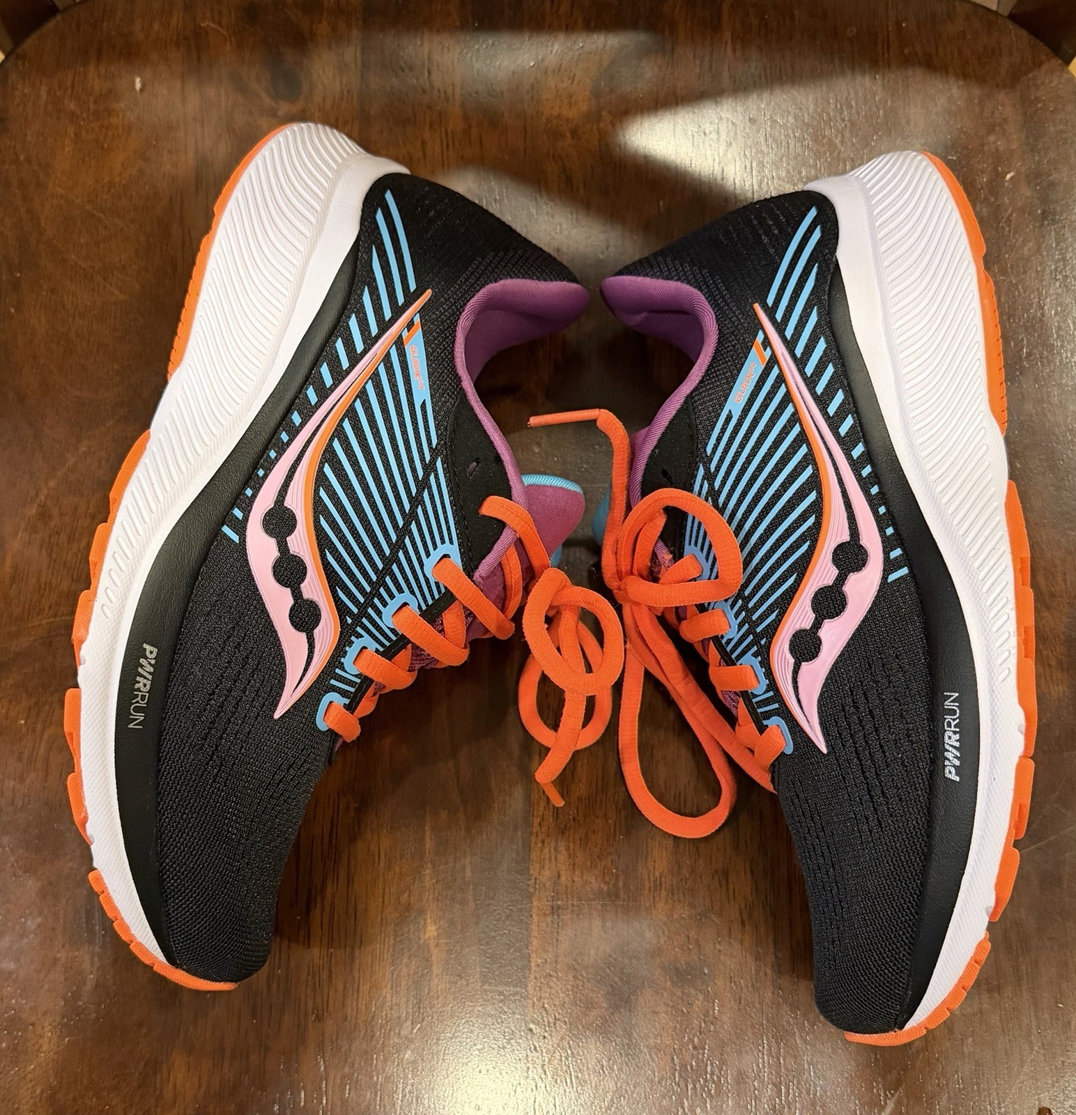 Size 5 – Saucony Guide 14 Future M