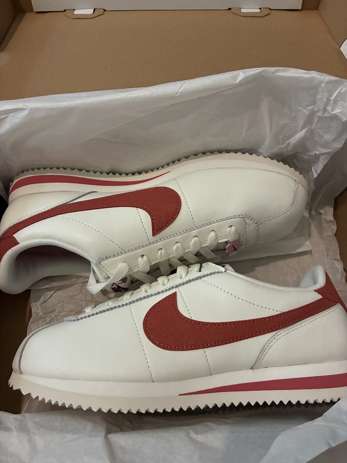 Nike Cortez SE Valentine’s Day Sail Pink Women’s Size 8.5 FZ5167-133 NIB