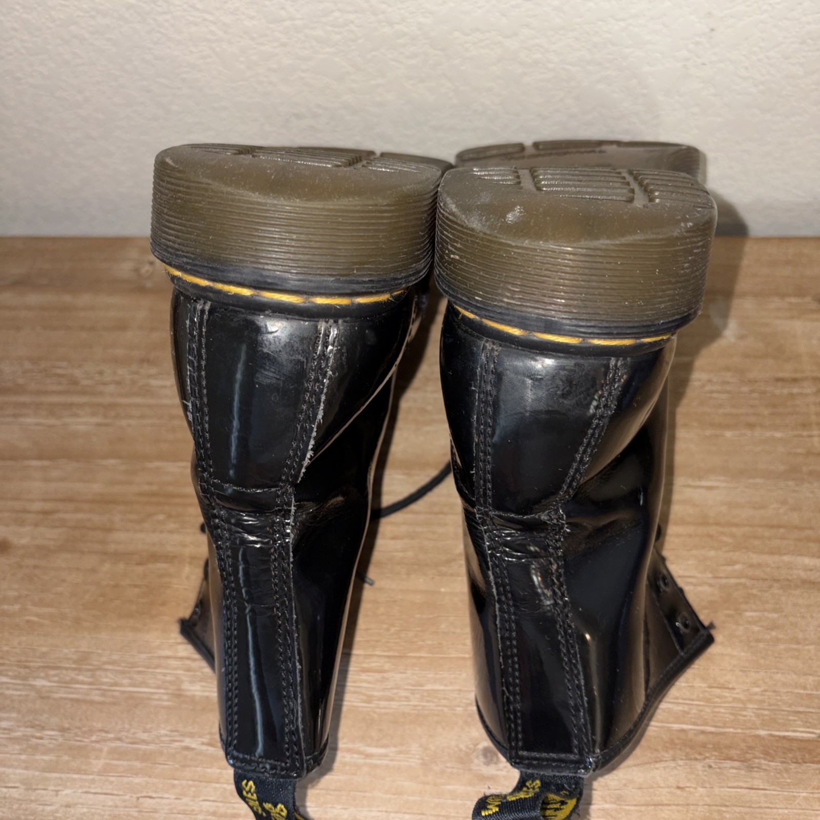 Dr. Martens Shiny Black Patent Leather Combat Boot 1460 Women’s Size 8