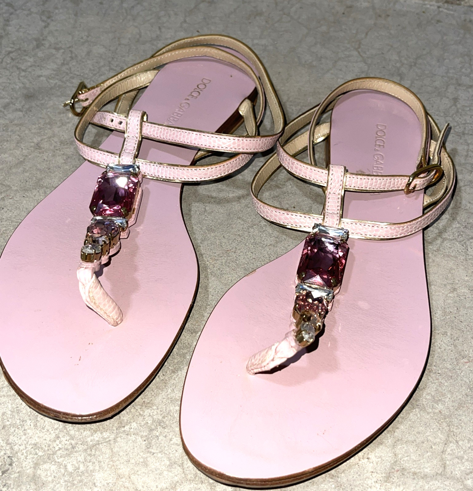 Dolce & Gabbana Pink Leather Crystal Thong T strap Flats Sandals US 5.5 6 IT 36