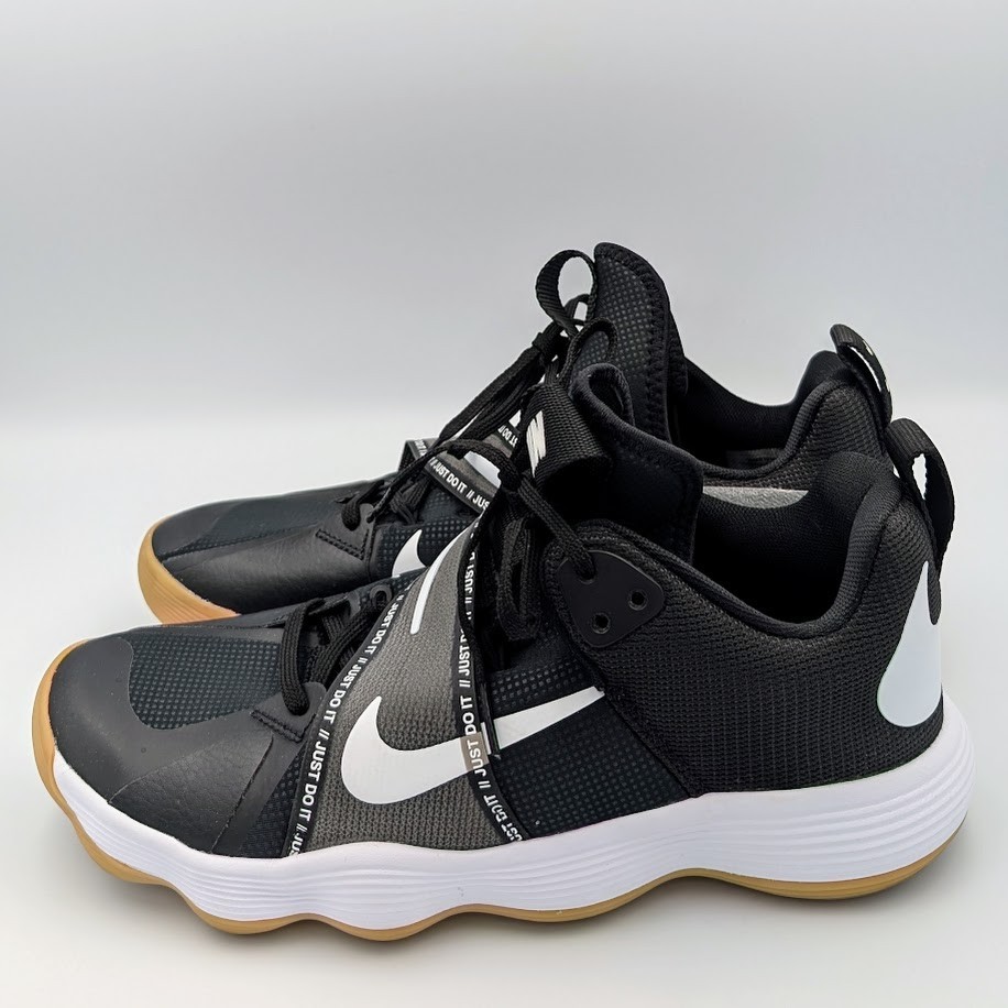 Size 10.5 Nike React HyperSet Volleyball Shoes Black/White Gum CI2955-010 unisex