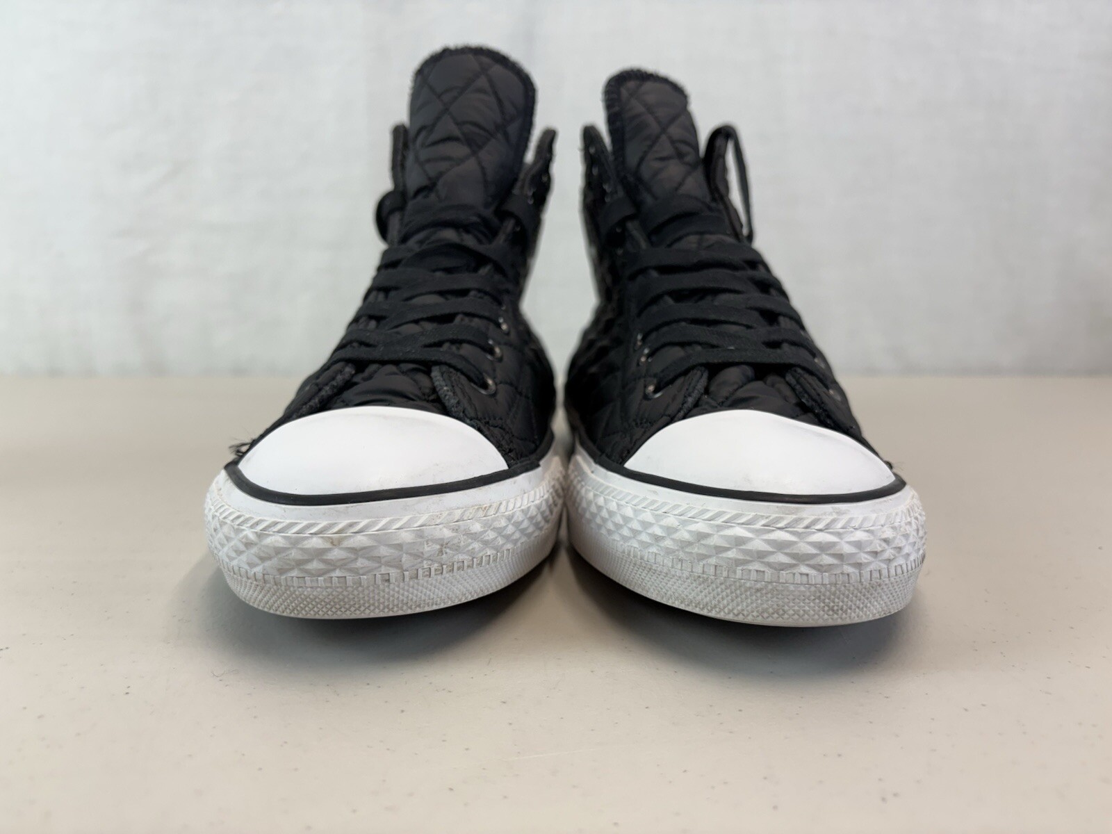 Converse All Star Chuck Taylor Black Quilted Lined Unisex Women’s 10.5 Men’s 8.5