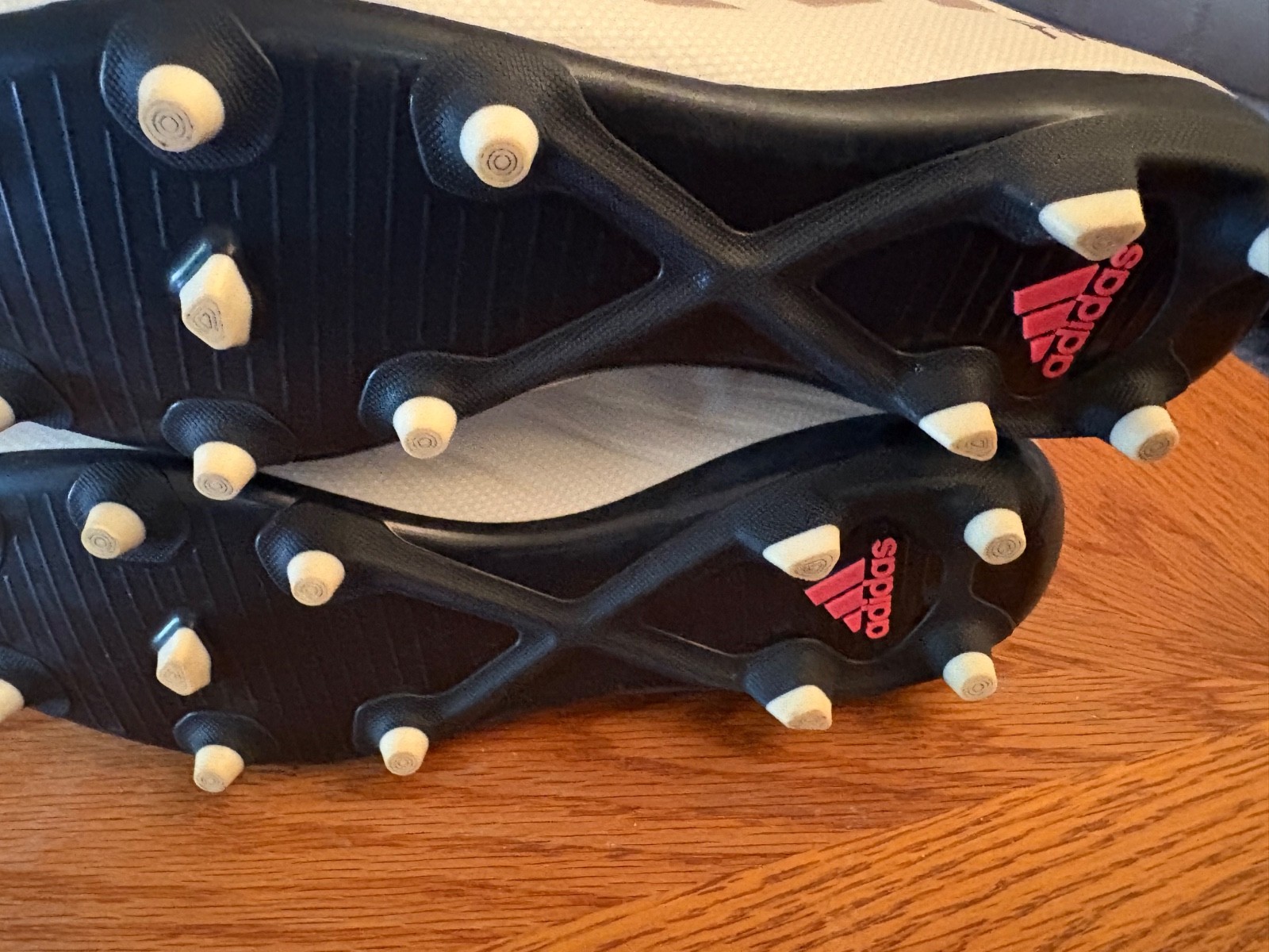 Adidas Predator 18.3 FG Womens Soccer Cleats SZ 7.5 Vapour Grey Metallic Maroon
