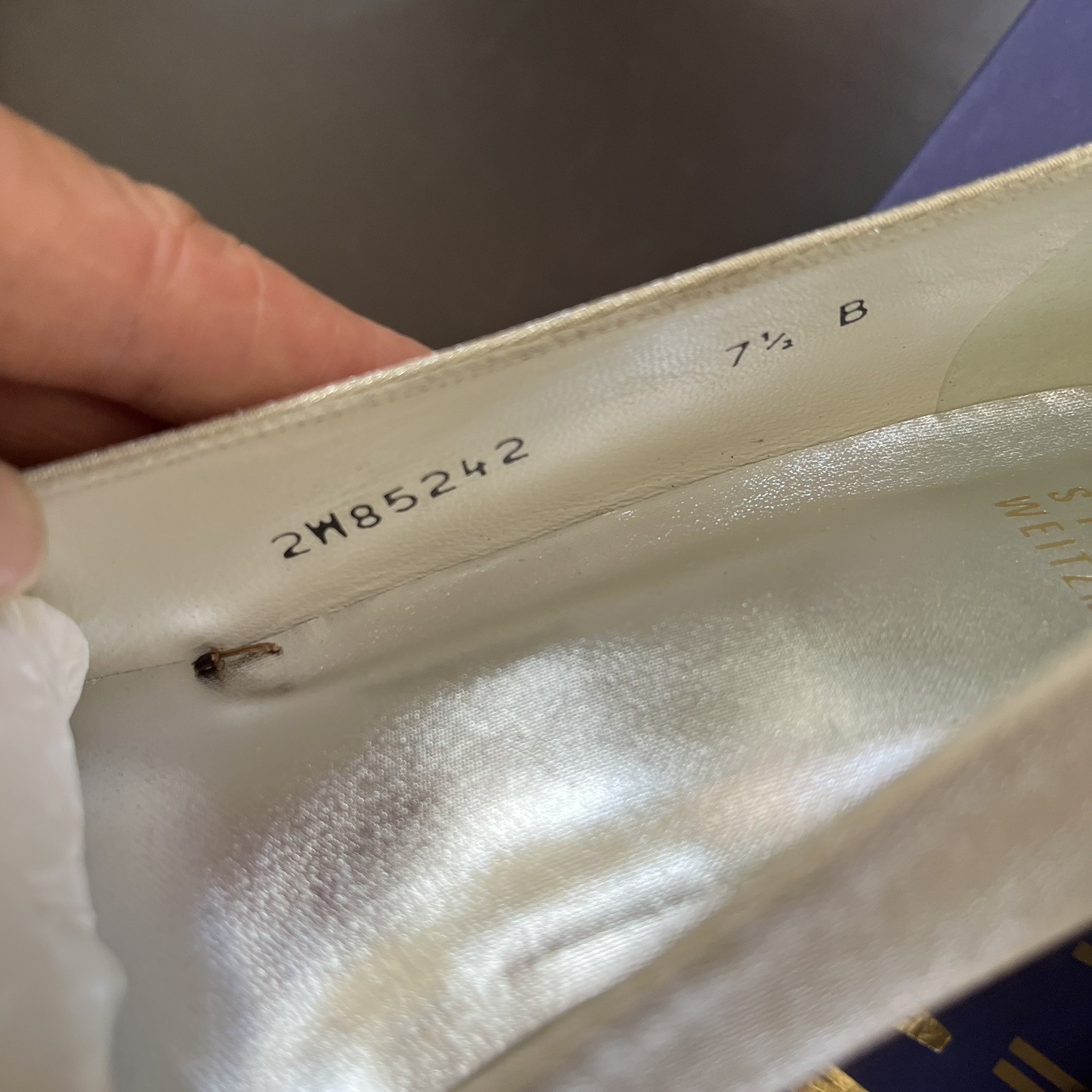 Stuart Weitzman Women’s Fable Oyster Sparkle Pumps Heels Shoes Sz 7.5