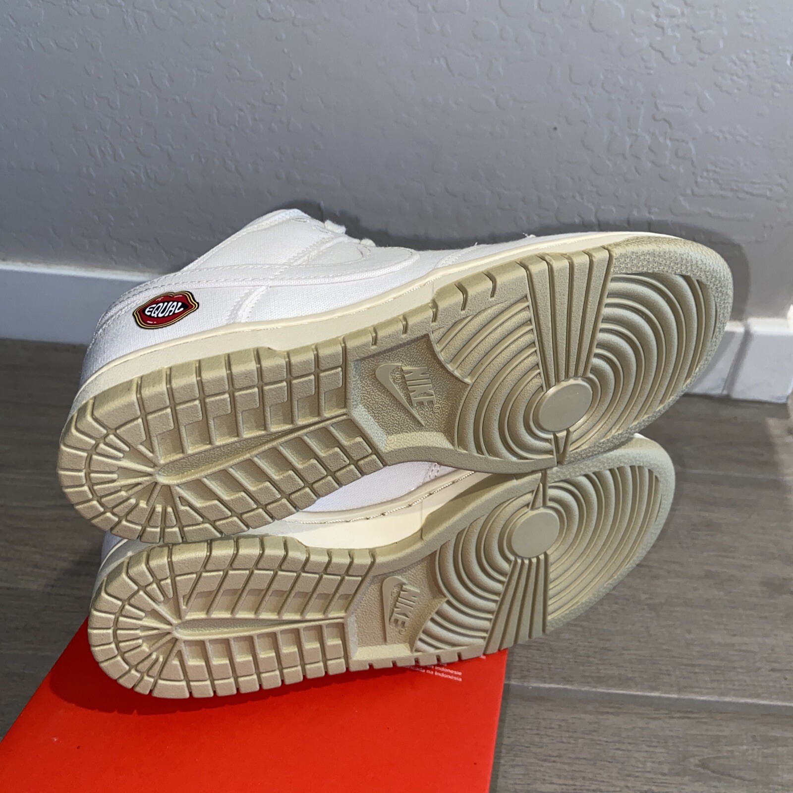 Nike Dunk Low The Future is Equal Women’s Size 6.5 Men’s Size 5