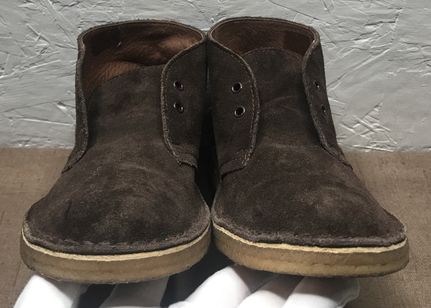 *See Description Clarks Originals Desert Boots Women’s Brown Suede Chukka 6.5M