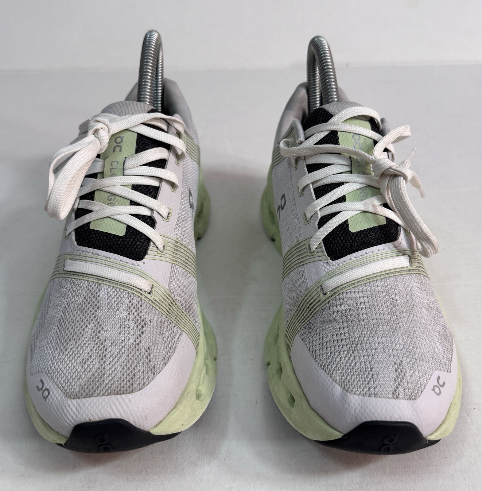 On Cloud CloudGo Running Shoes White Meadow Green Swiss 55.98624 Women’s Size 7