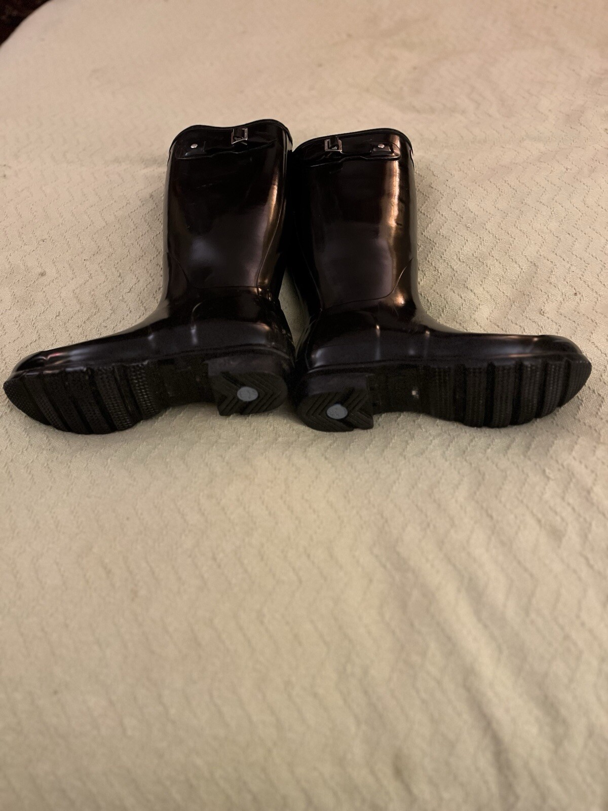 Hunter Original Tall Gloss Women’s Rain Boots – Black, 7 US
