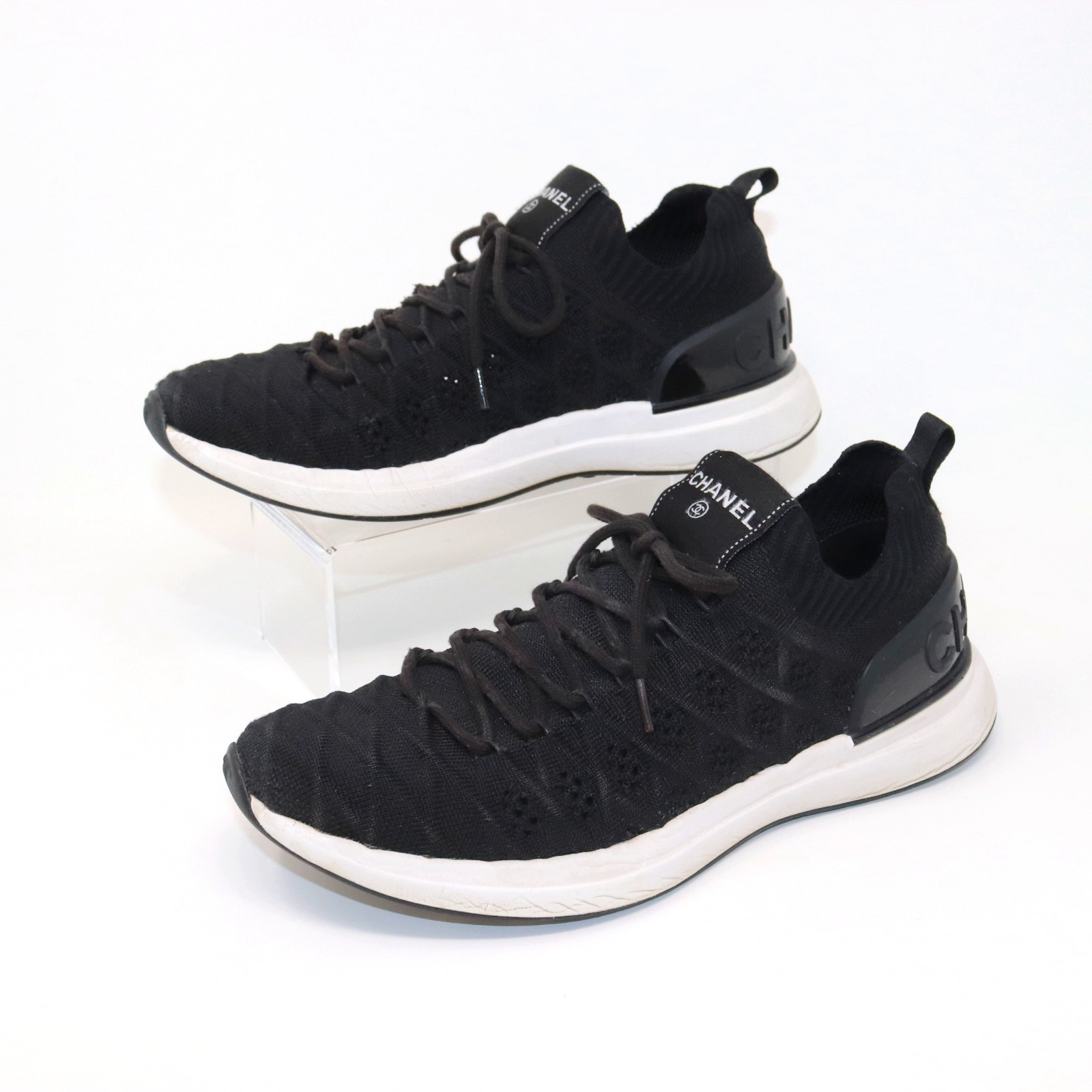 Chanel Tennies 39 Black Fabric Quilted Logo Matelasse Knit Sneakers