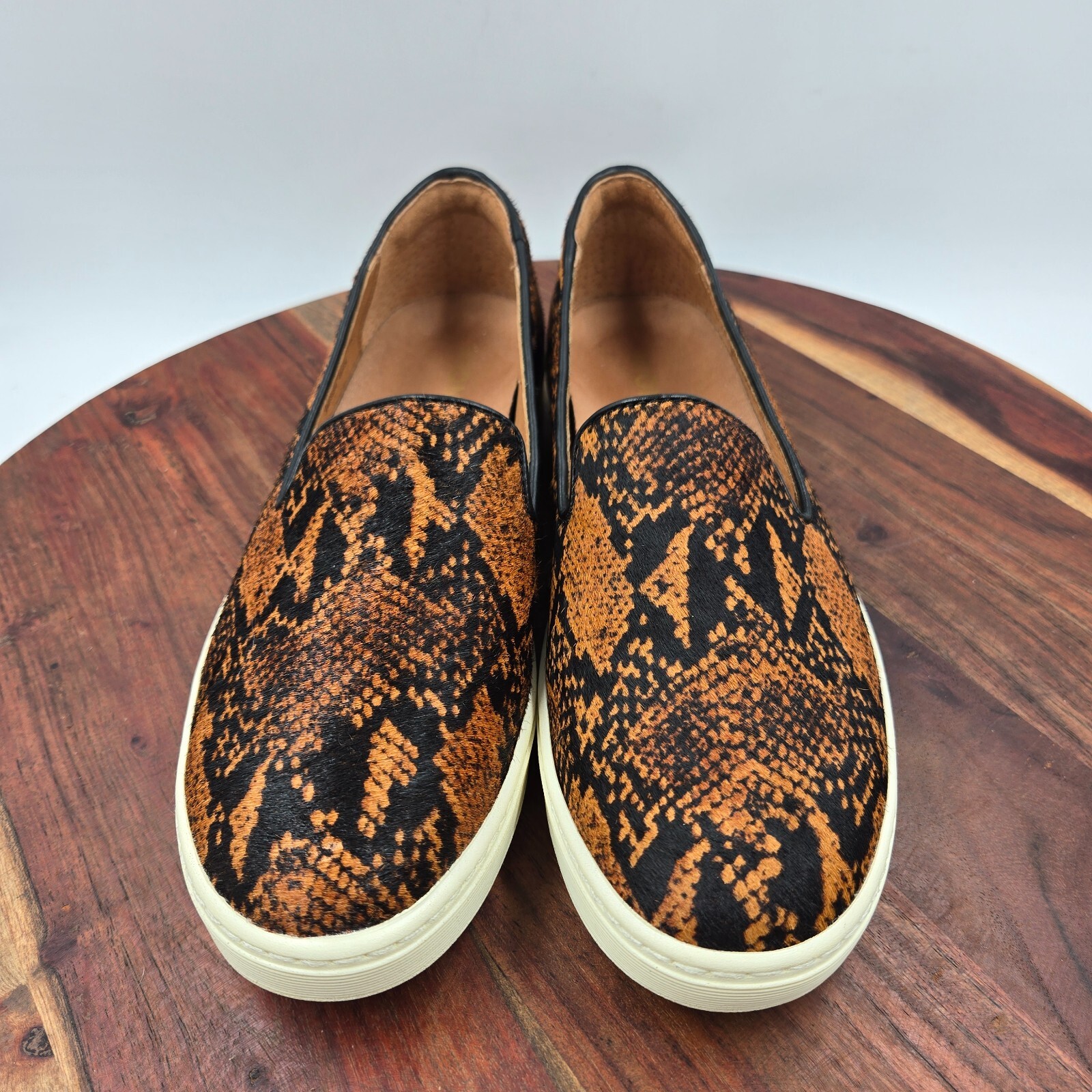 Sofft Somers Shoes Women’s 8.5M Brown Black Snake Calf Hair Platform Sneakers